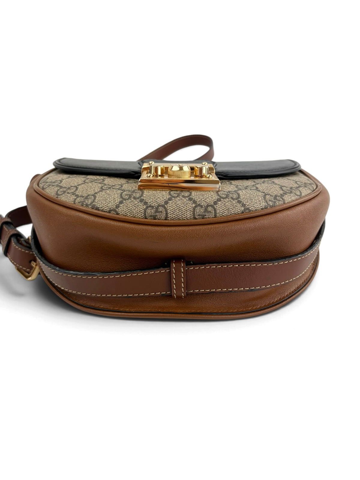 gucci-monogram-and-leather-padlock-saddle-bag--5