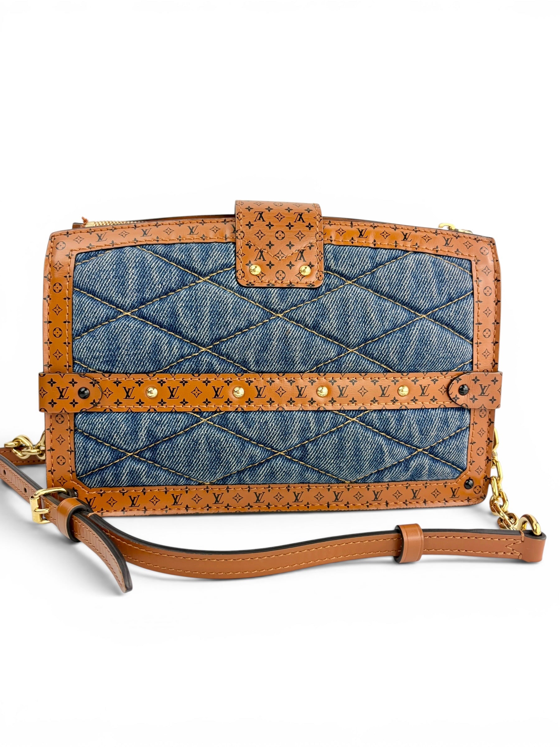 louis-vuitton-limited-edition-denim-calfskin-malletage-trunk-clutch-3