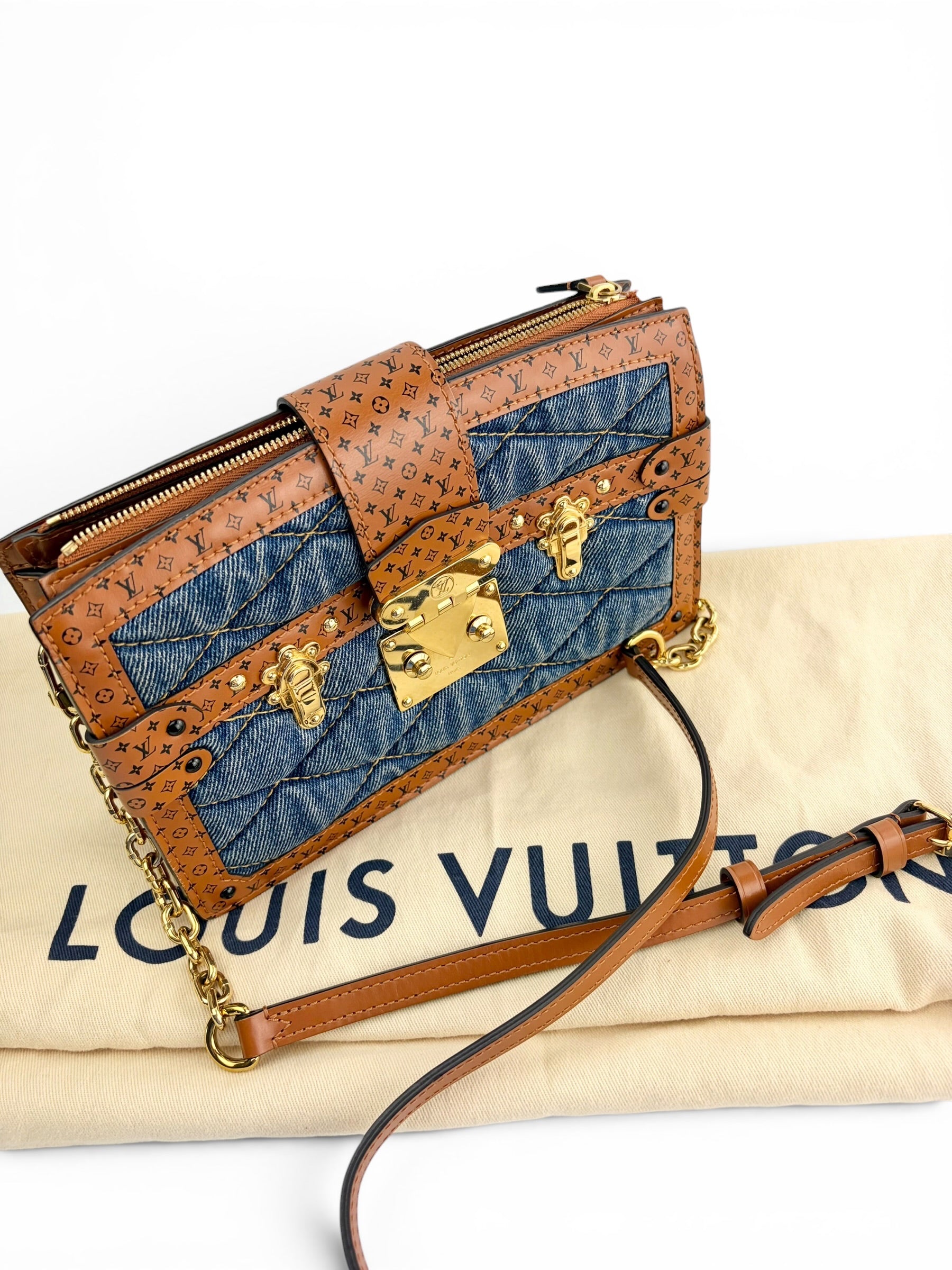 louis-vuitton-limited-edition-denim-calfskin-malletage-trunk-clutch-1