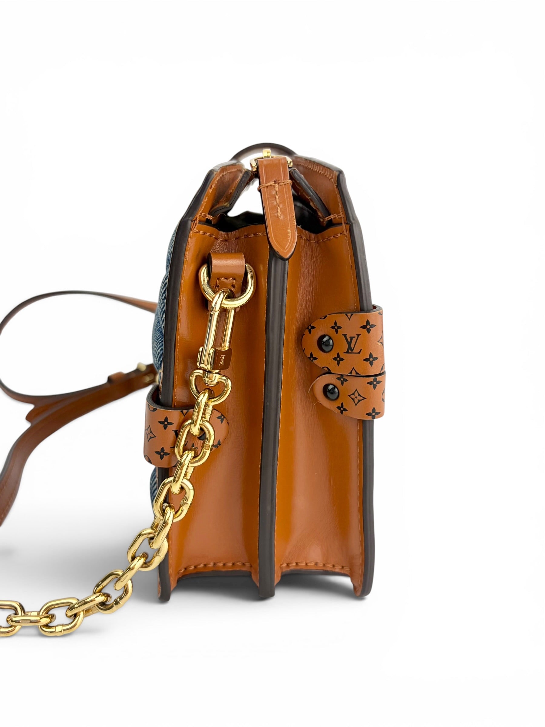 louis-vuitton-limited-edition-denim-calfskin-malletage-trunk-clutch-2