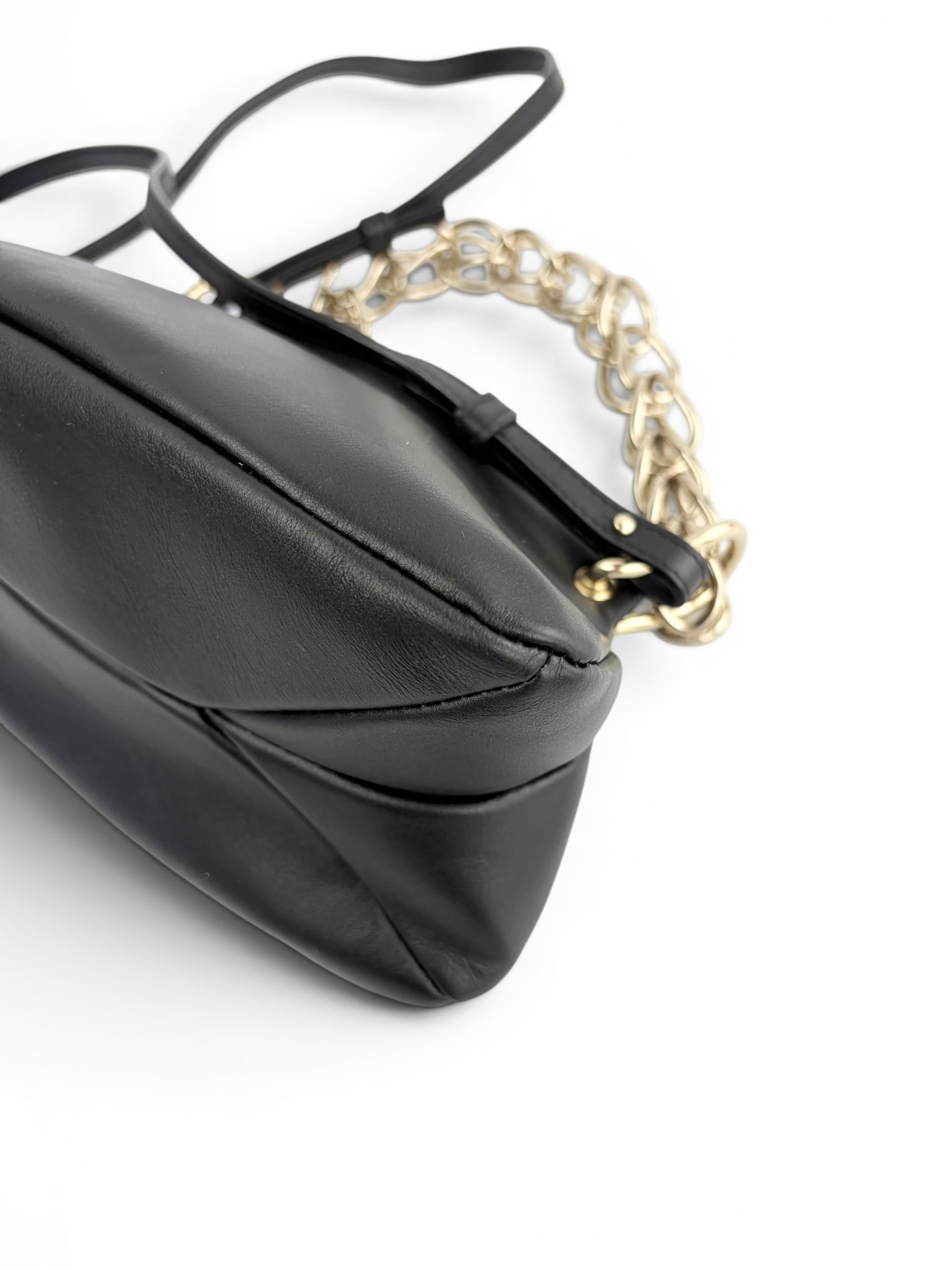 chloe-black-lether-juana-chain-crossbody---8
