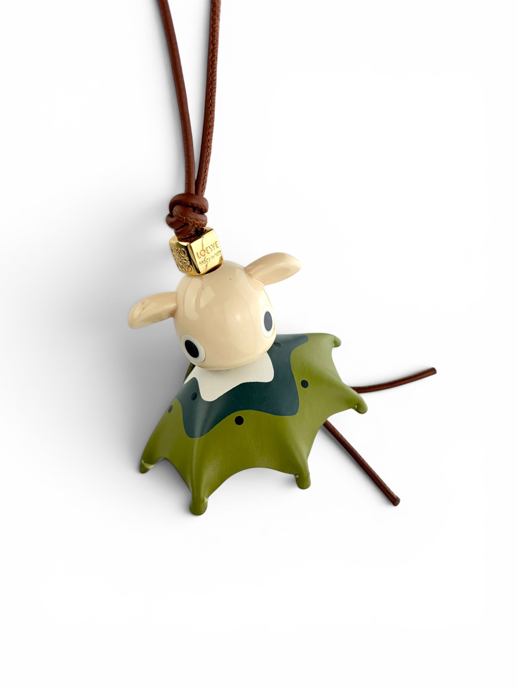 loewe-kiwi-puzz-charm--1