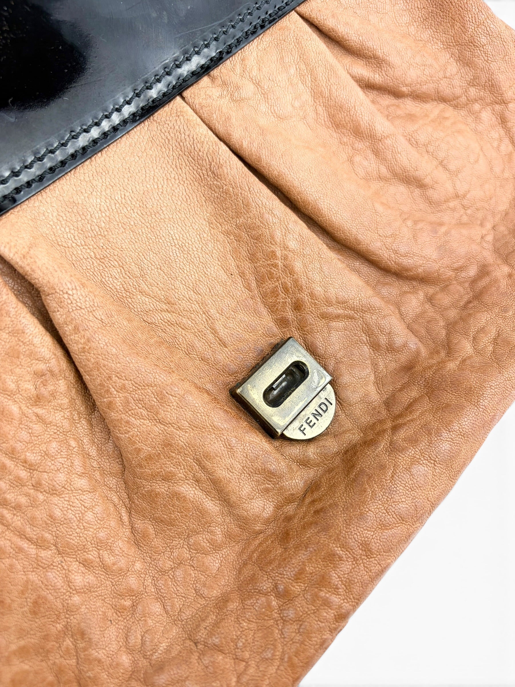 fendi-vintage-brown---black-leather-b-bag-13