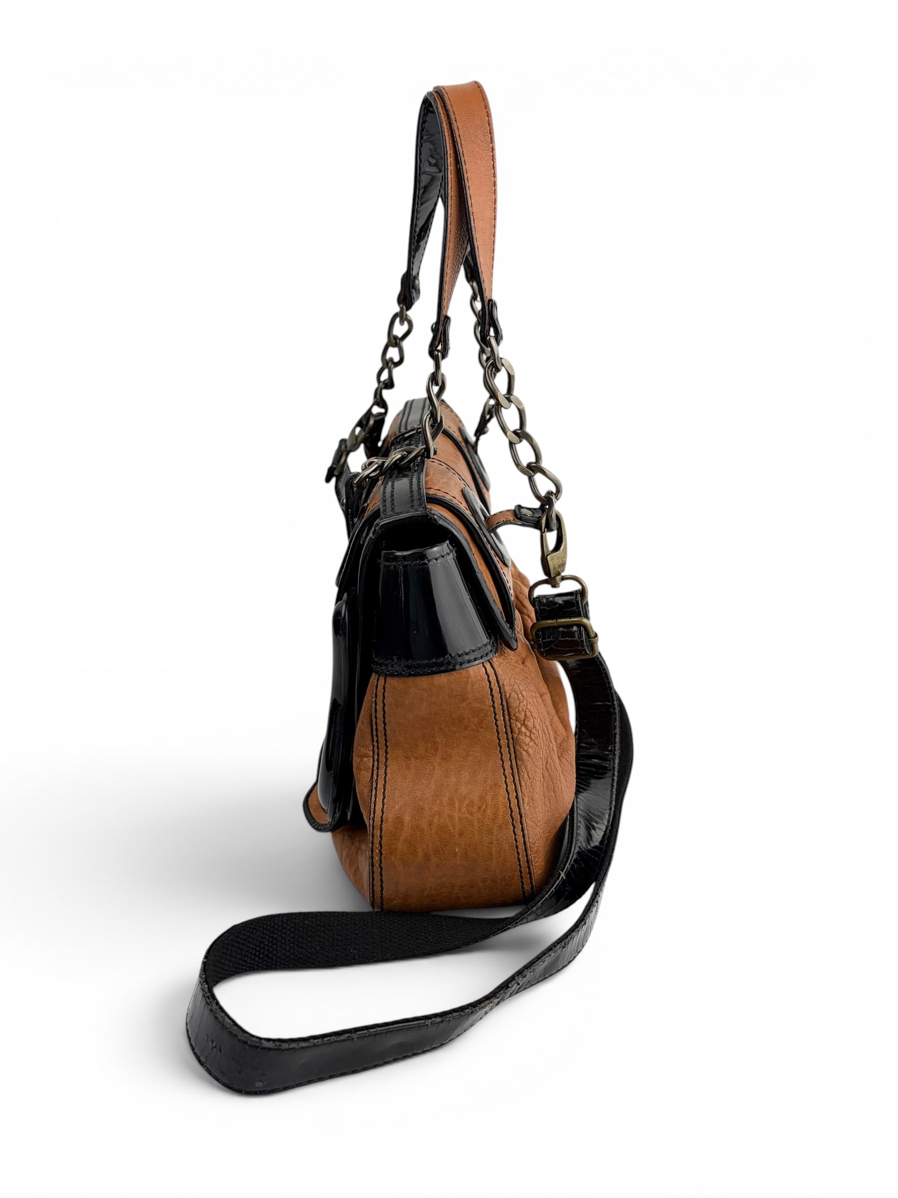 fendi-vintage-brown---black-leather-b-bag-3