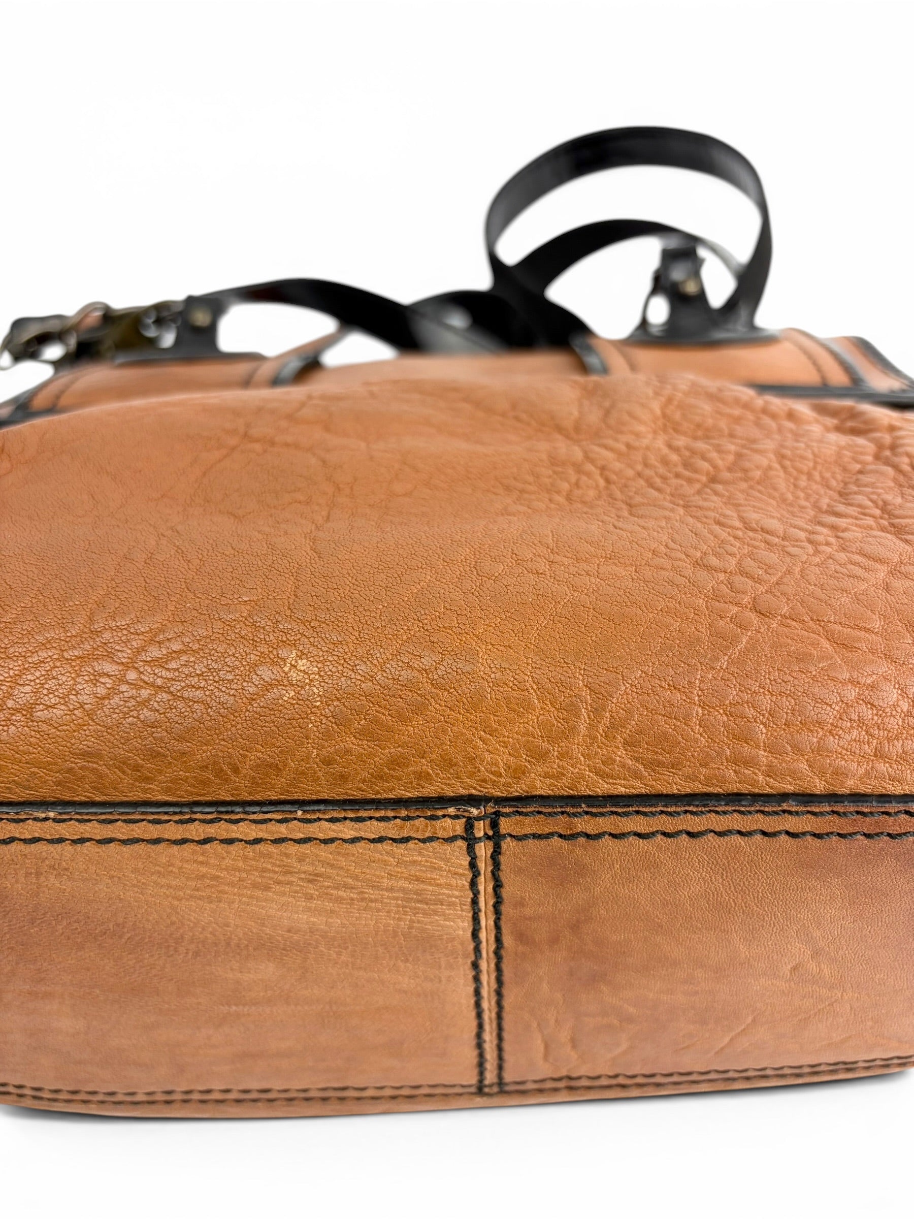 fendi-vintage-brown---black-leather-b-bag-9