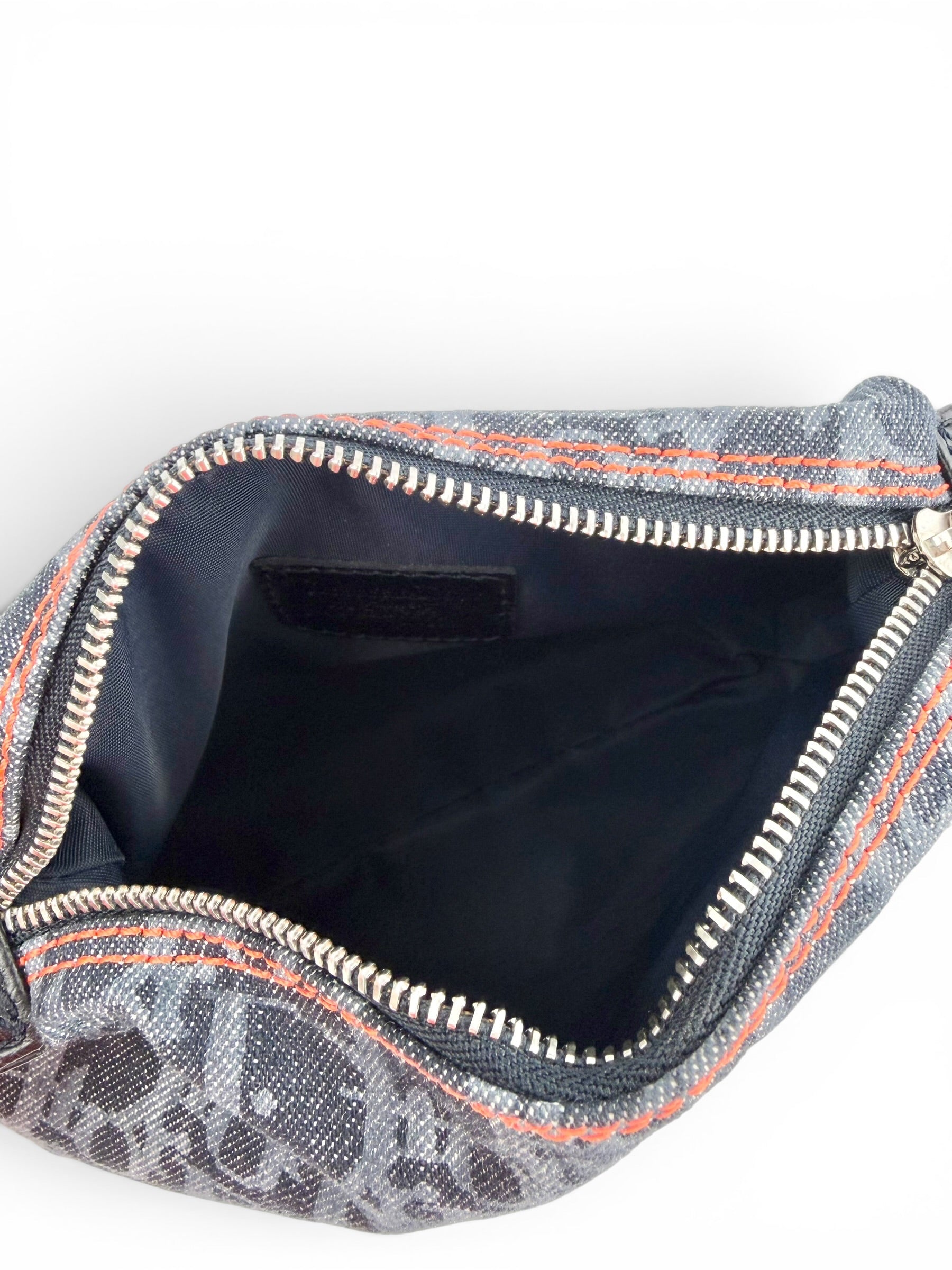 christian-dior-denim-flight-cosmetic-pouch-8