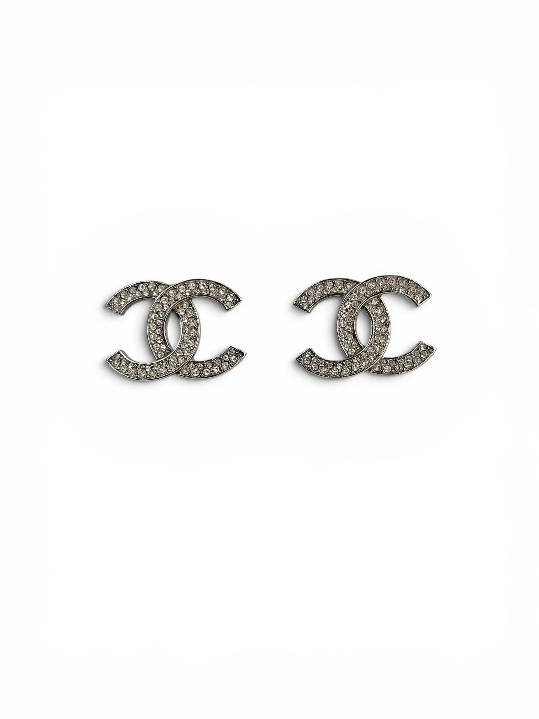 chanel-silver-crystal-stud-cc-earrings-0