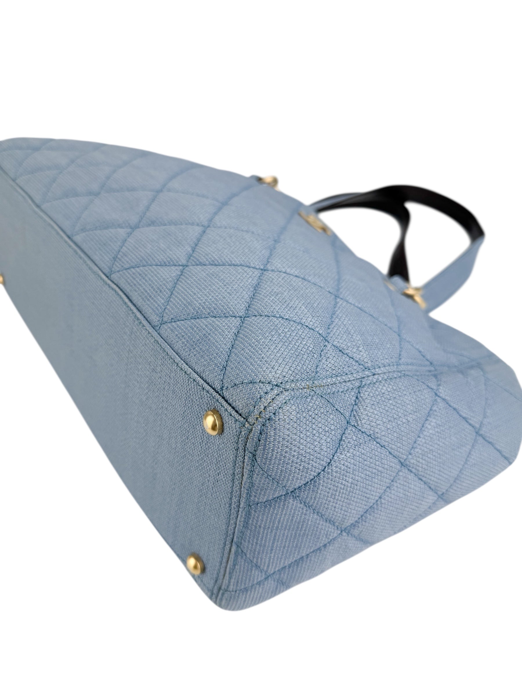 Chanel Business Affinity Vintage Quilted Shopping Tote