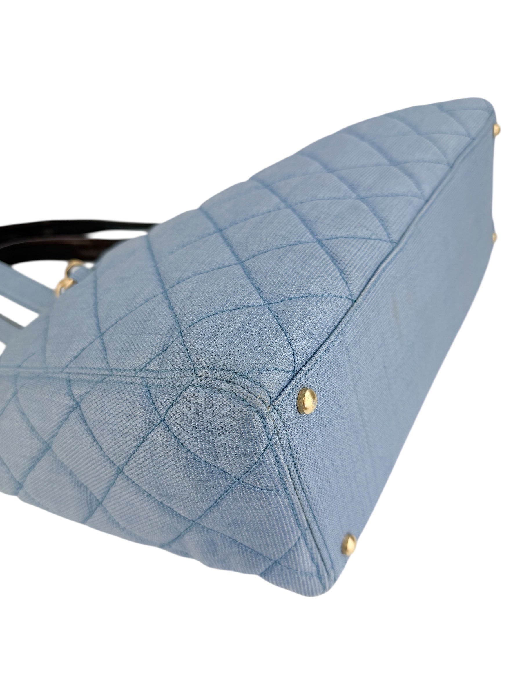 Chanel Business Affinity Vintage Quilted Shopping Tote