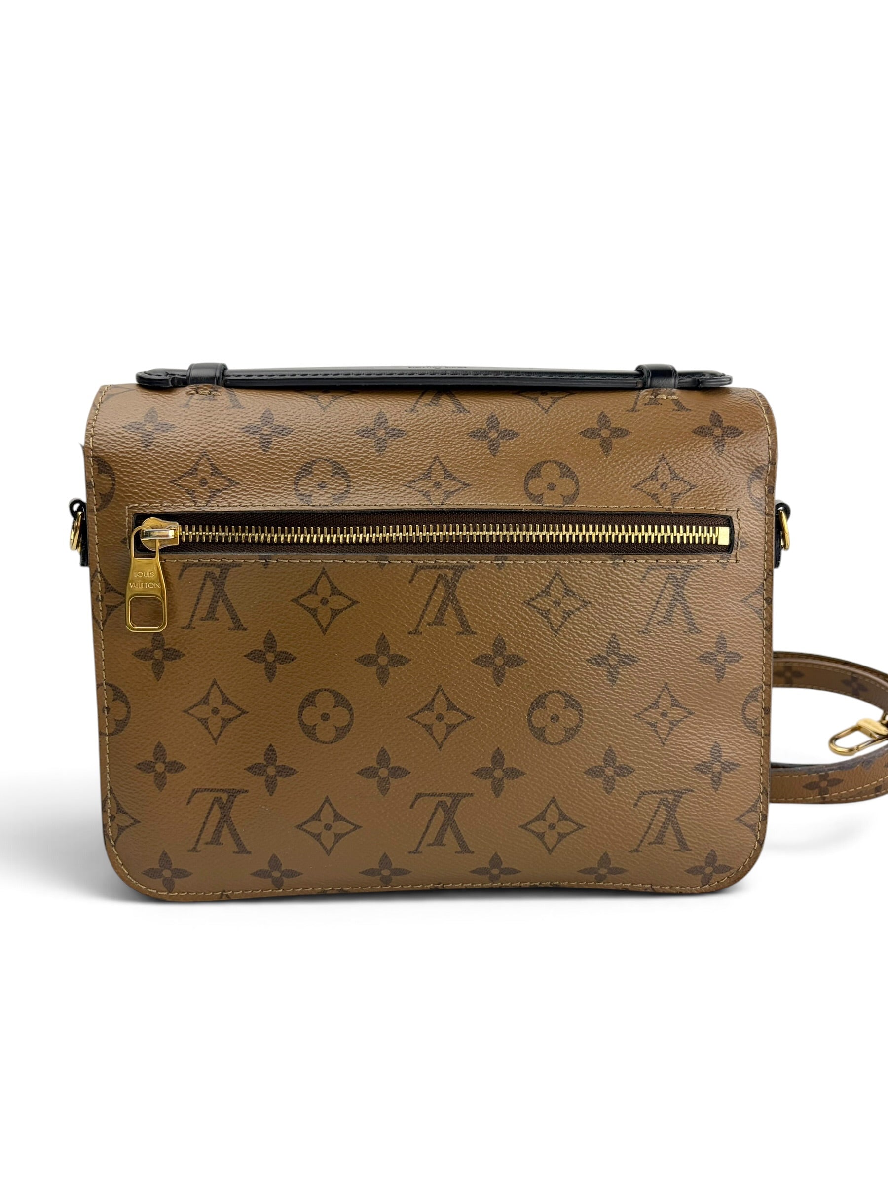 louis-vuitton-reverse-monogram-pochette-metis-9