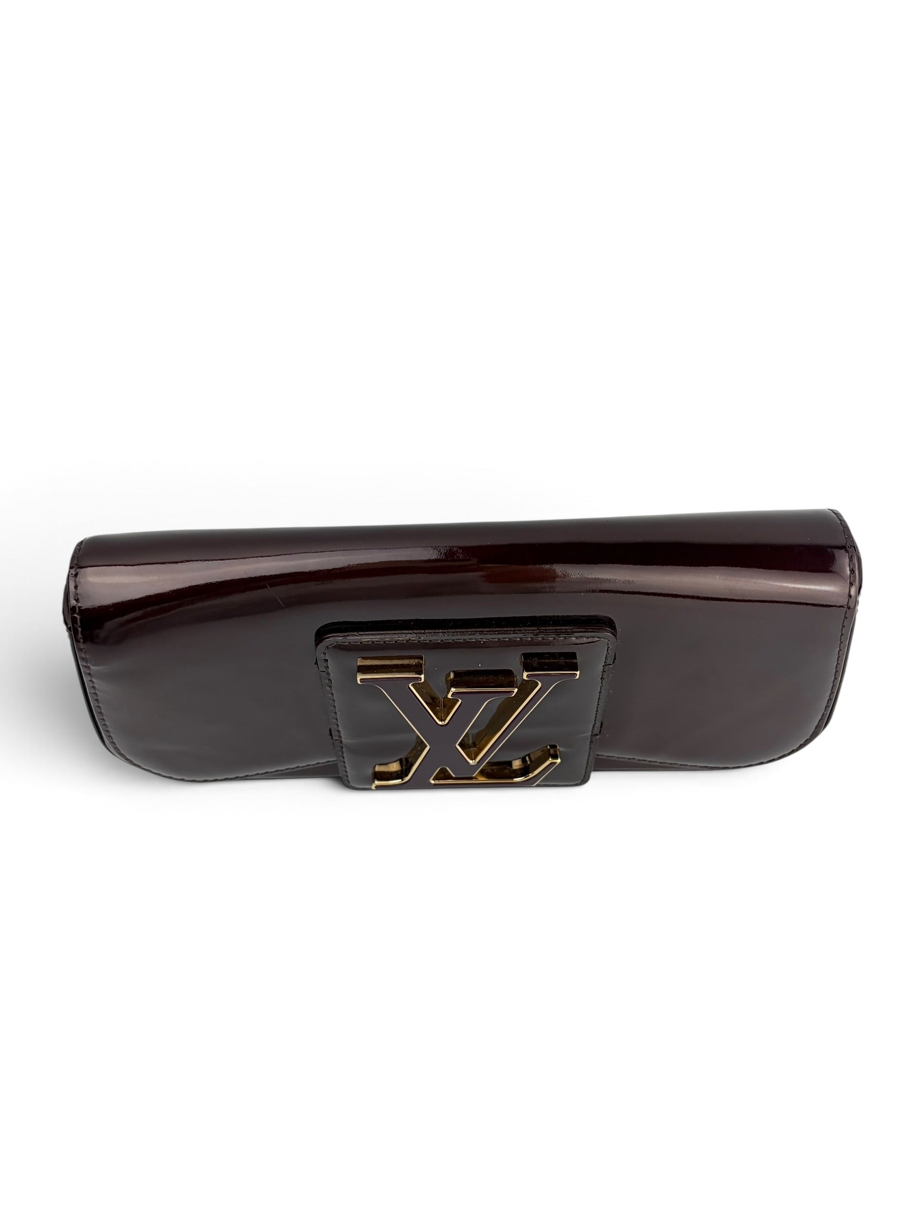 louis-vuitton-burgundy-vernis-sobe-clutch-1