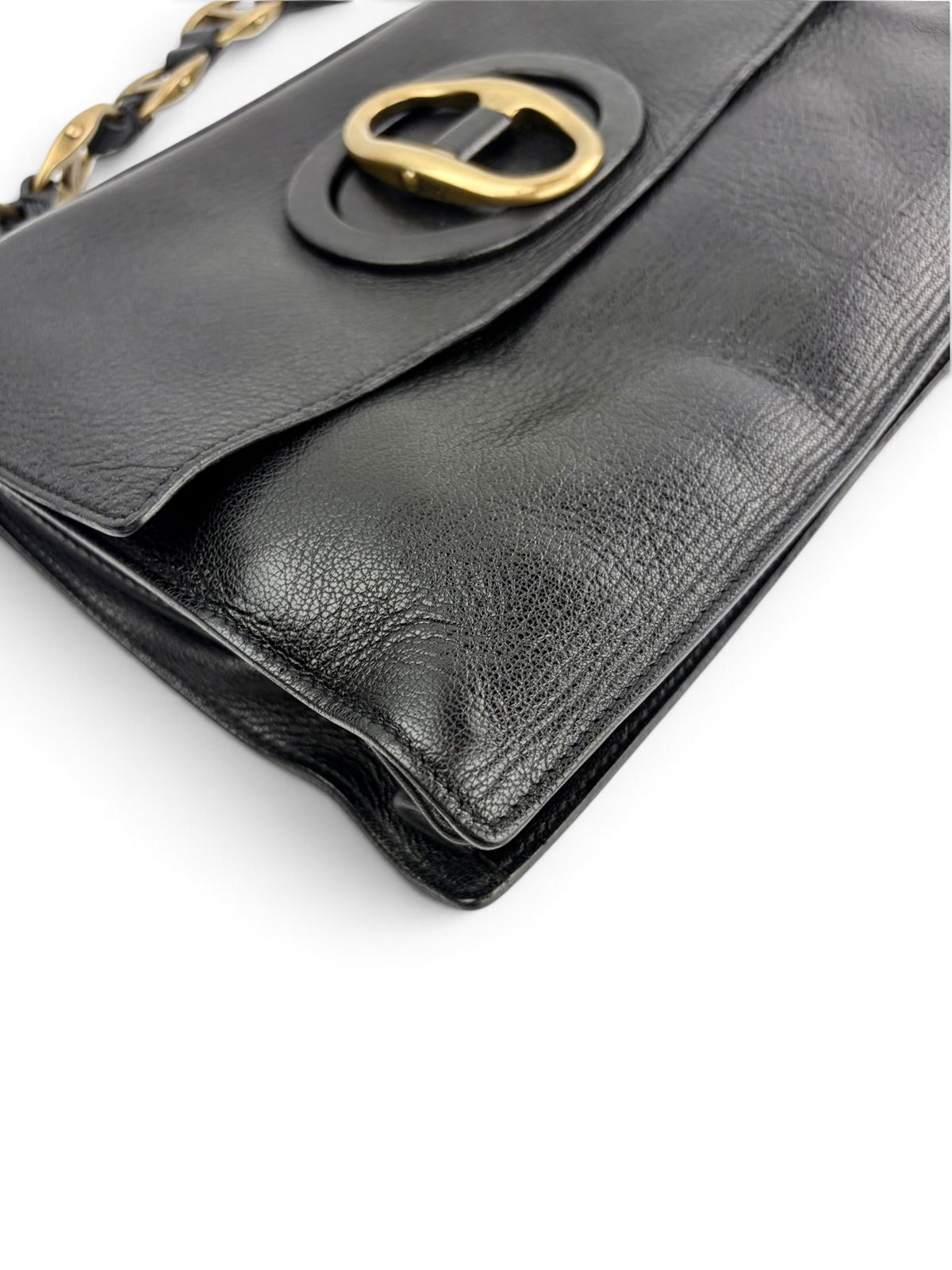 ysl-saint-laurent-vintage-black-leather-flap-bag-6