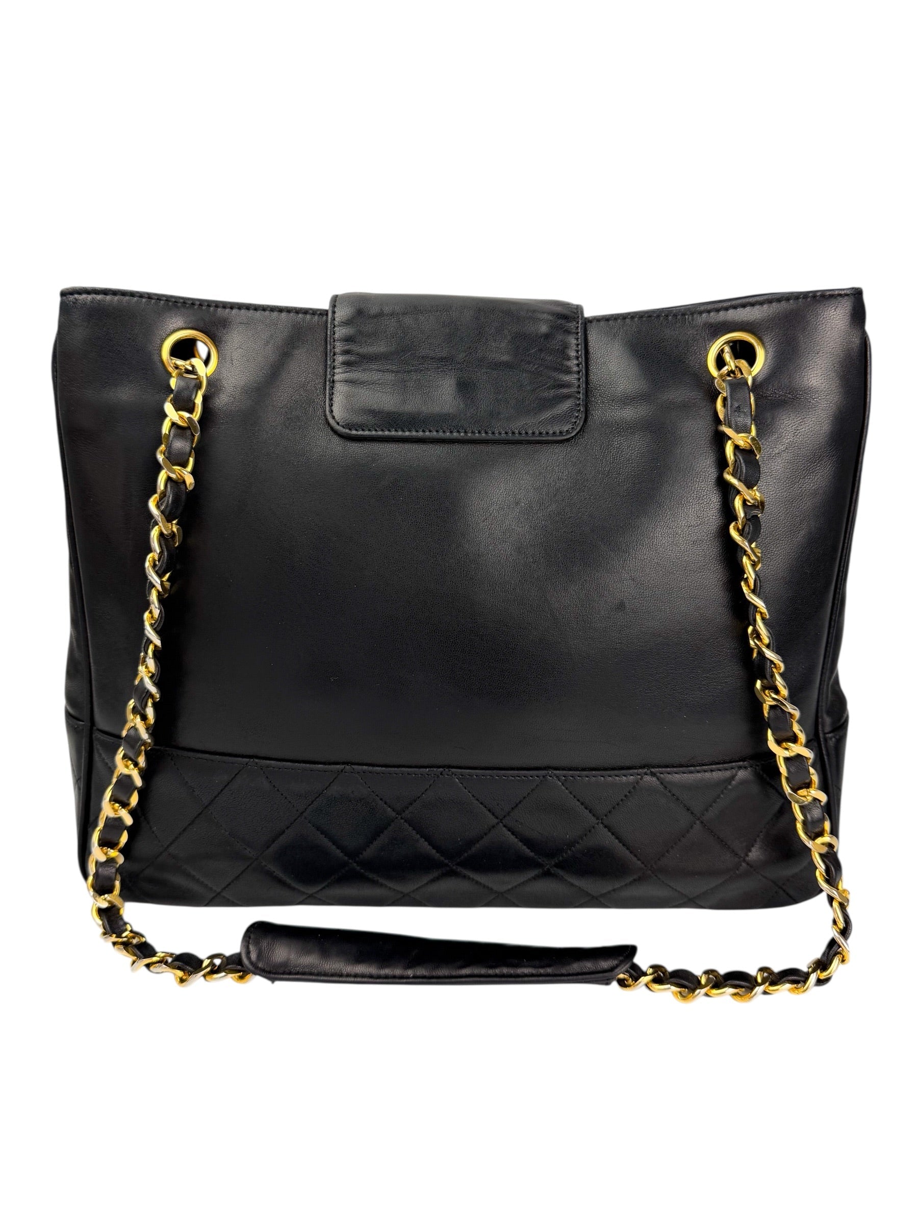 chanel-black-lambskin-vintage-tote-24k-hardware--2