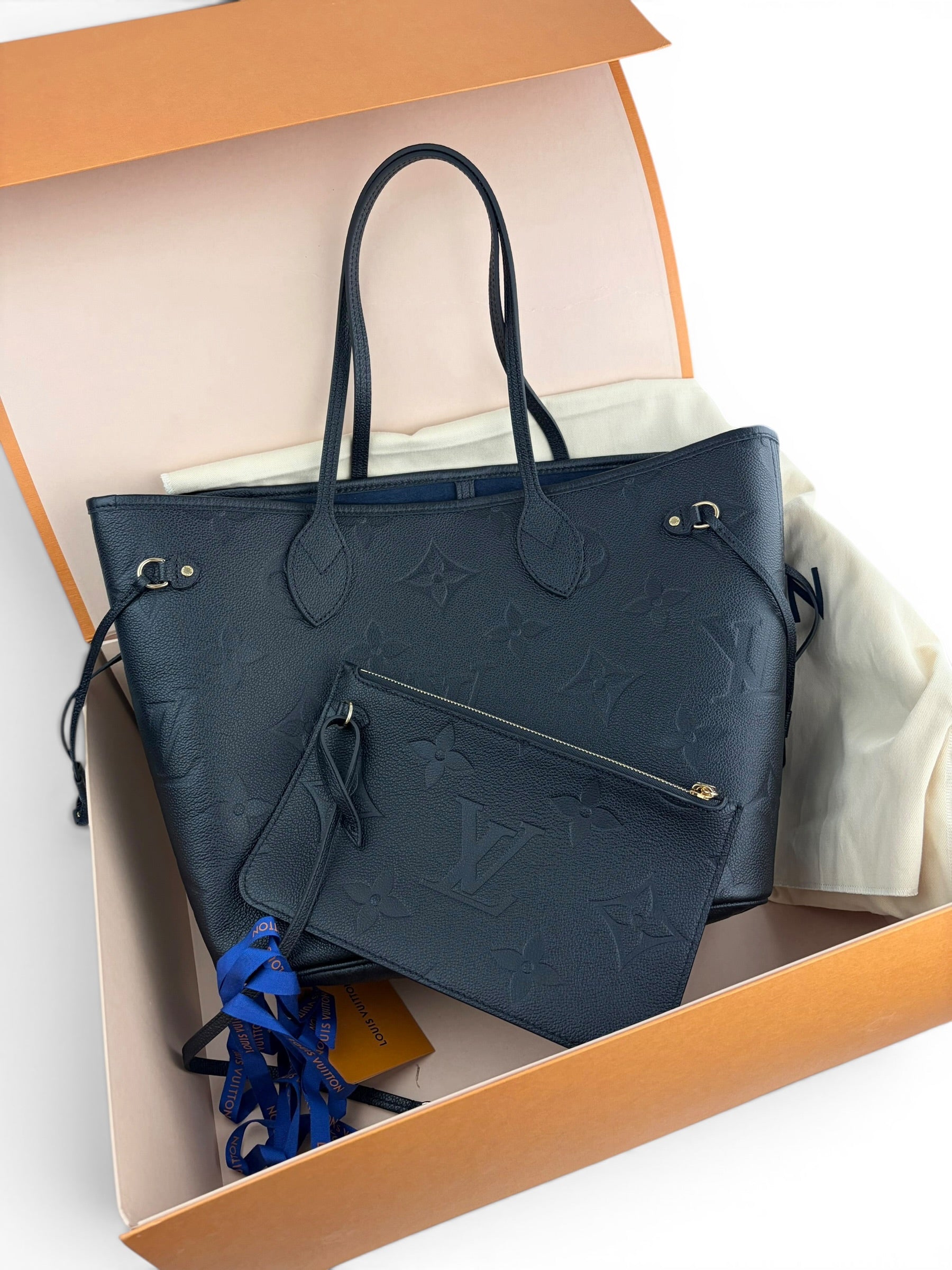 louis-vuitton-black-empreinte-neverfull-mm-1