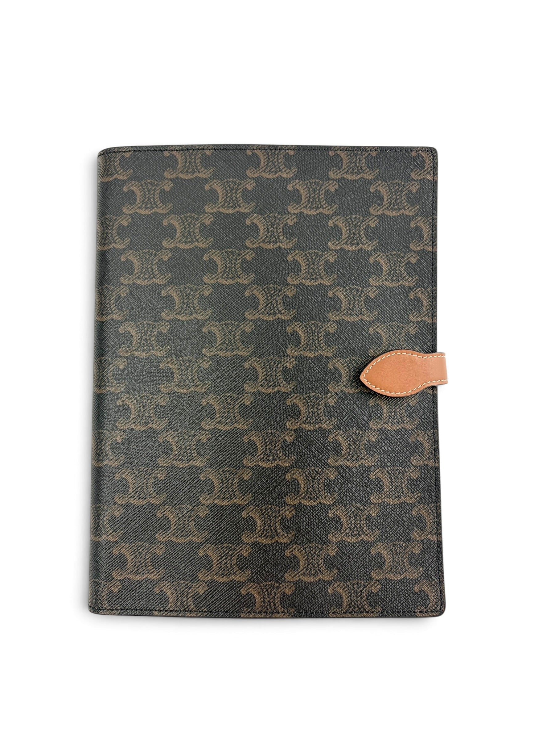 celine-triomphe-medium-agenda-cover-0