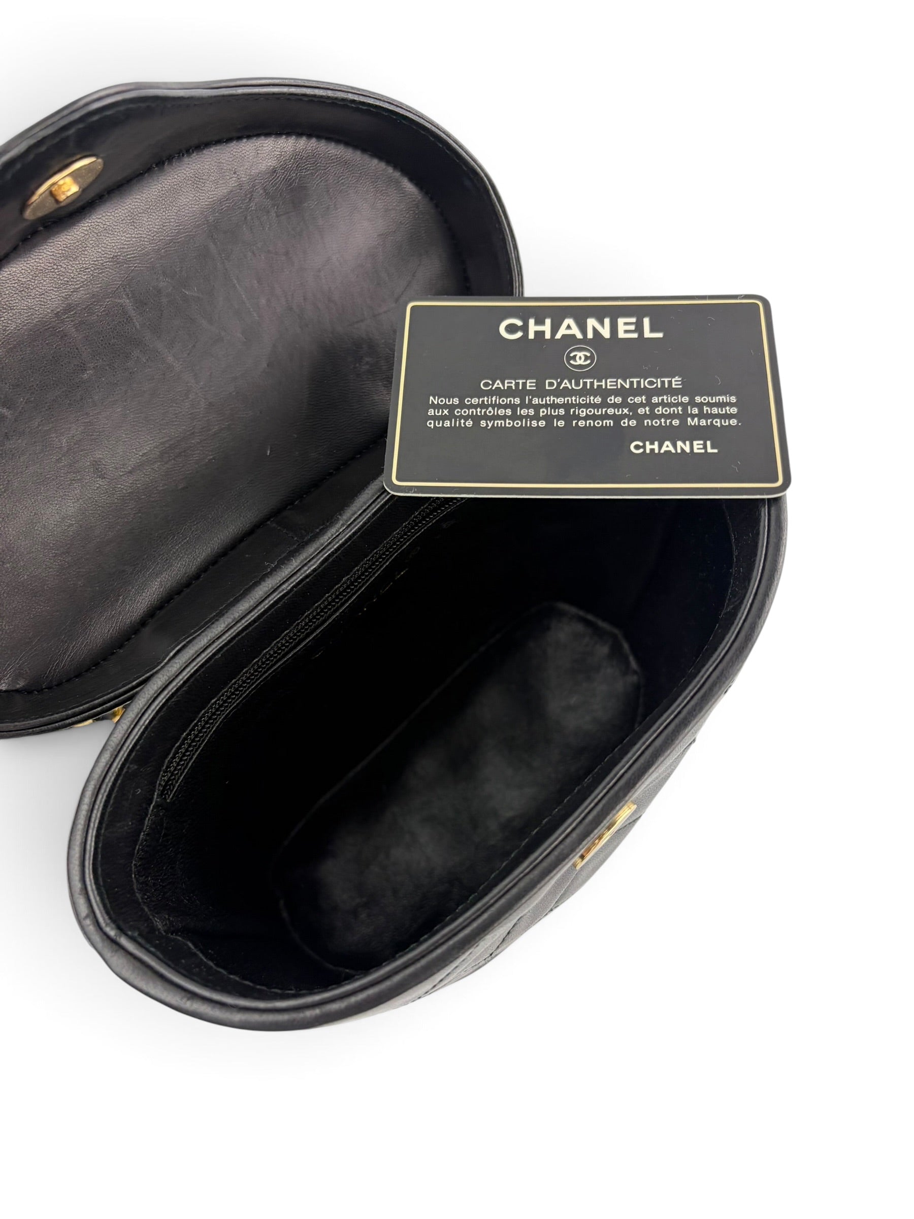 chanel-black-lambskin-vintage-vanity-chain-bag--9