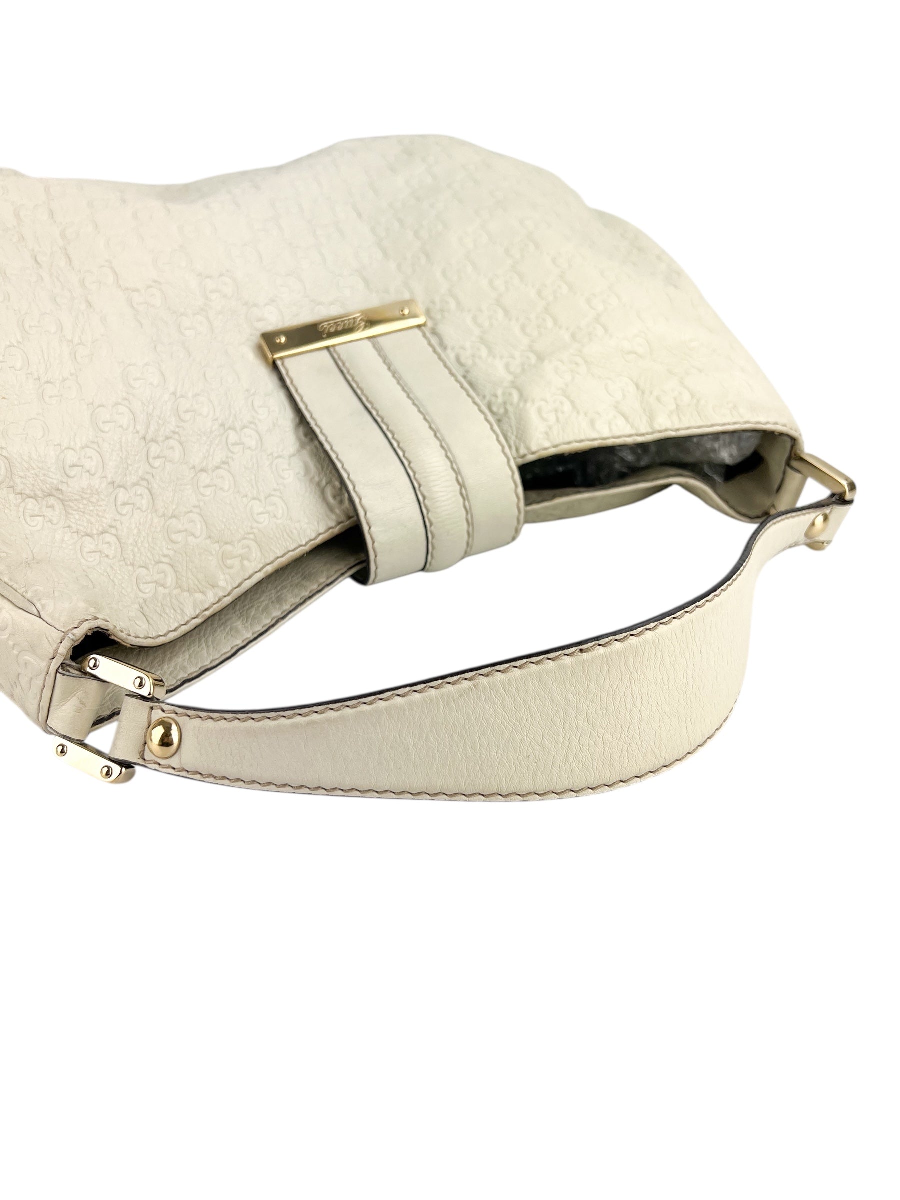 gucci-cloud-white-monogram-leather-hobo-4