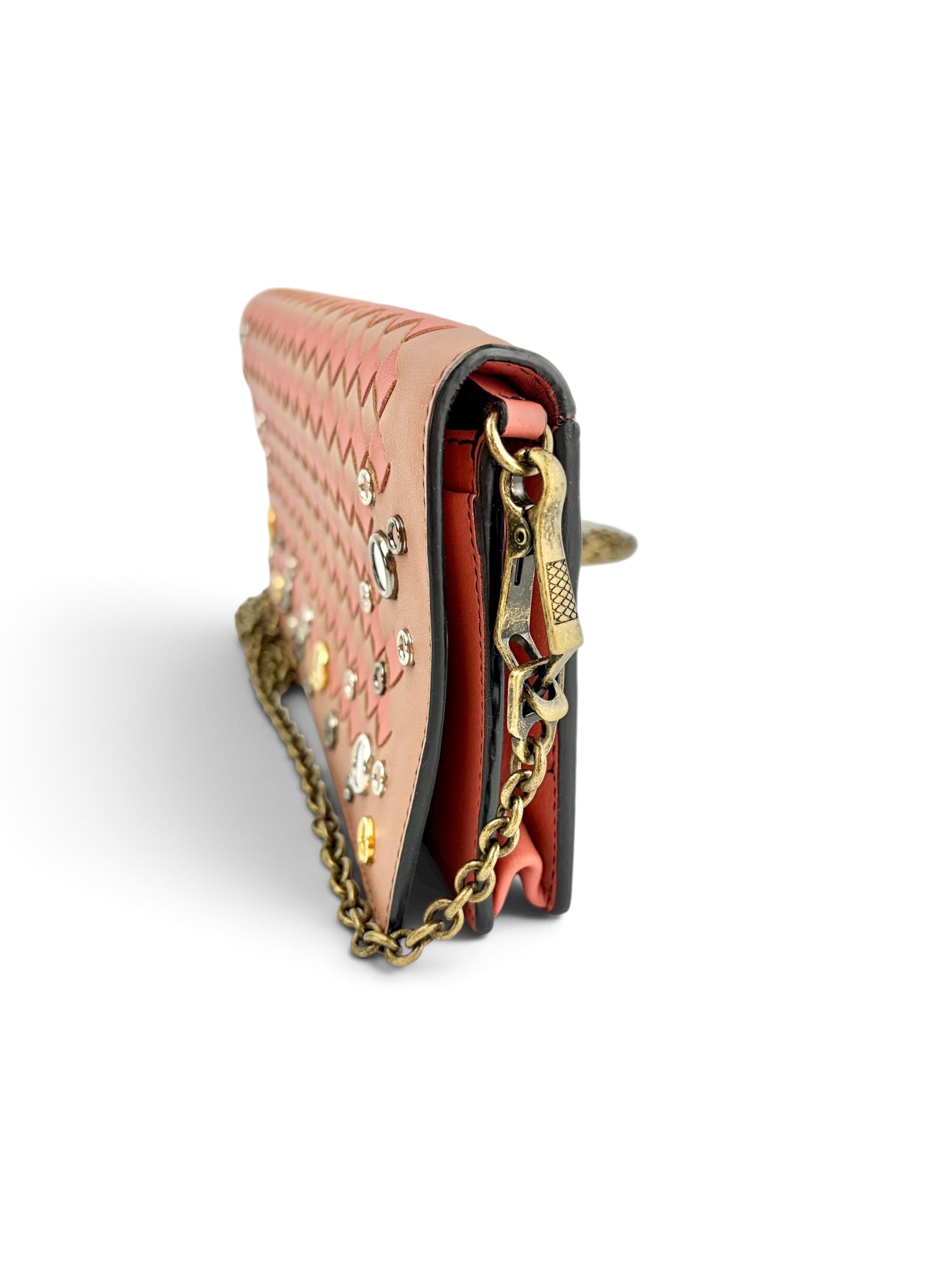bottega-veneta-beige-pink-wallet-on-a-chain-3
