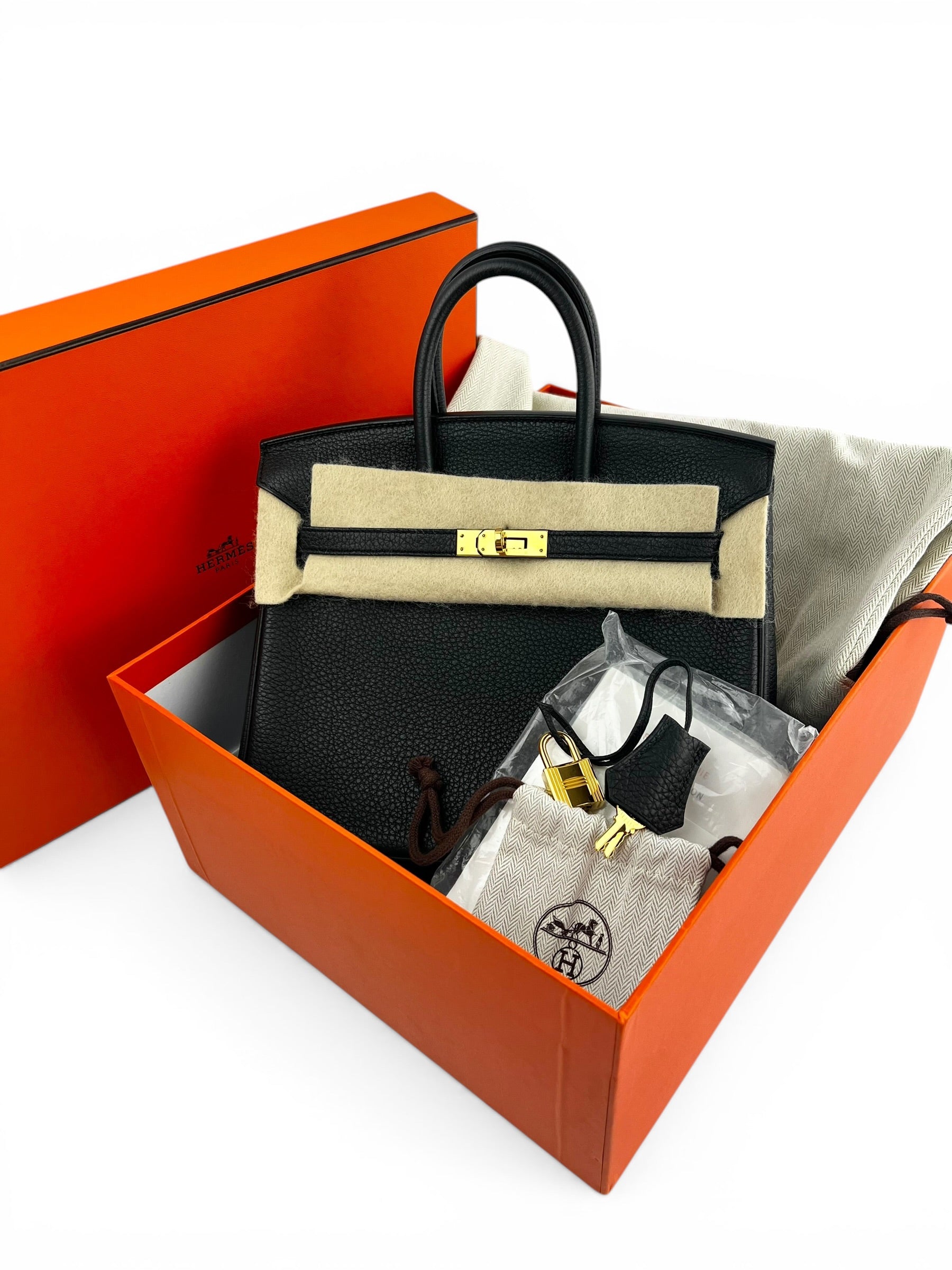 hermes-black-togo-birkin-25cm-gold-hardware-1