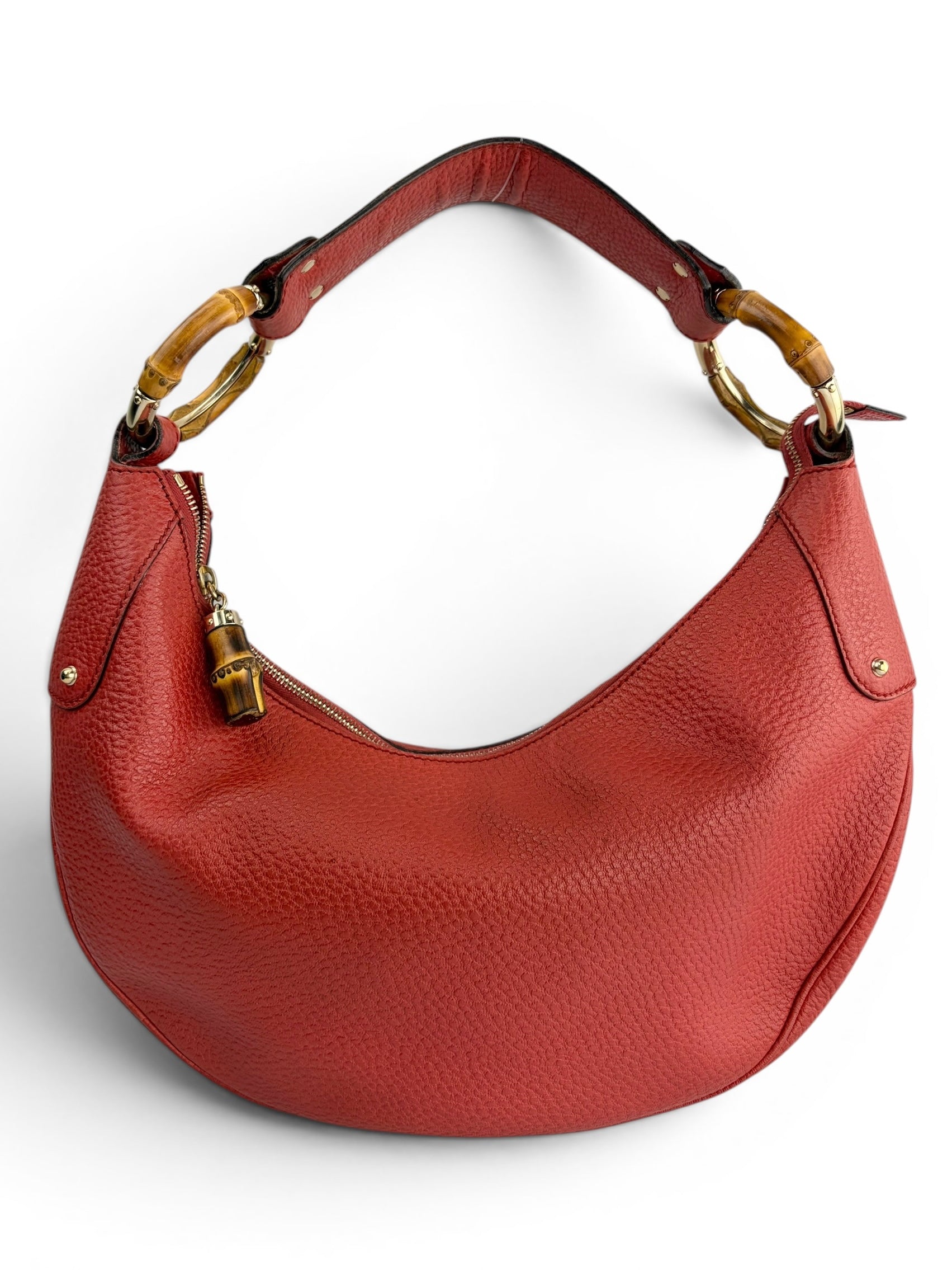 gucci-red-pebbled-leather-bamboo-ring-hobo-0