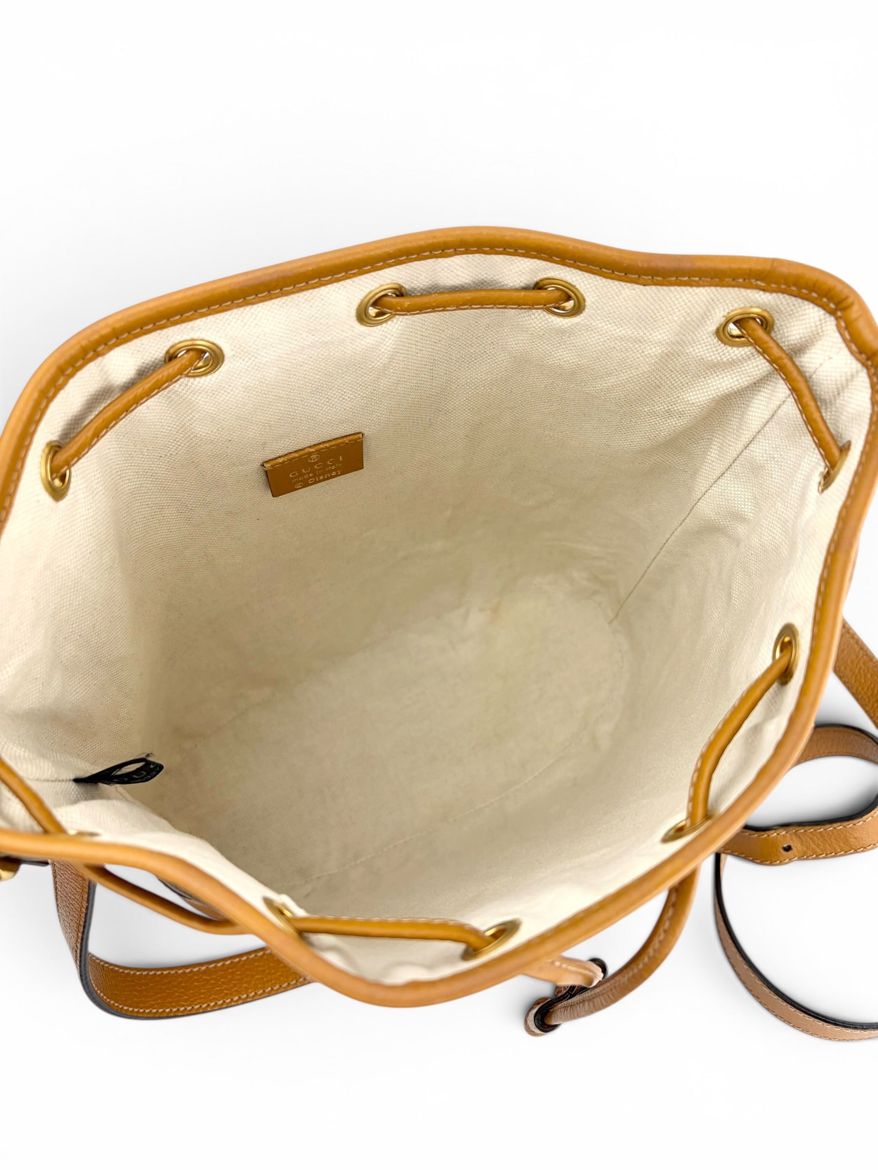 gucci-mickey-disney-bucket-bag--10