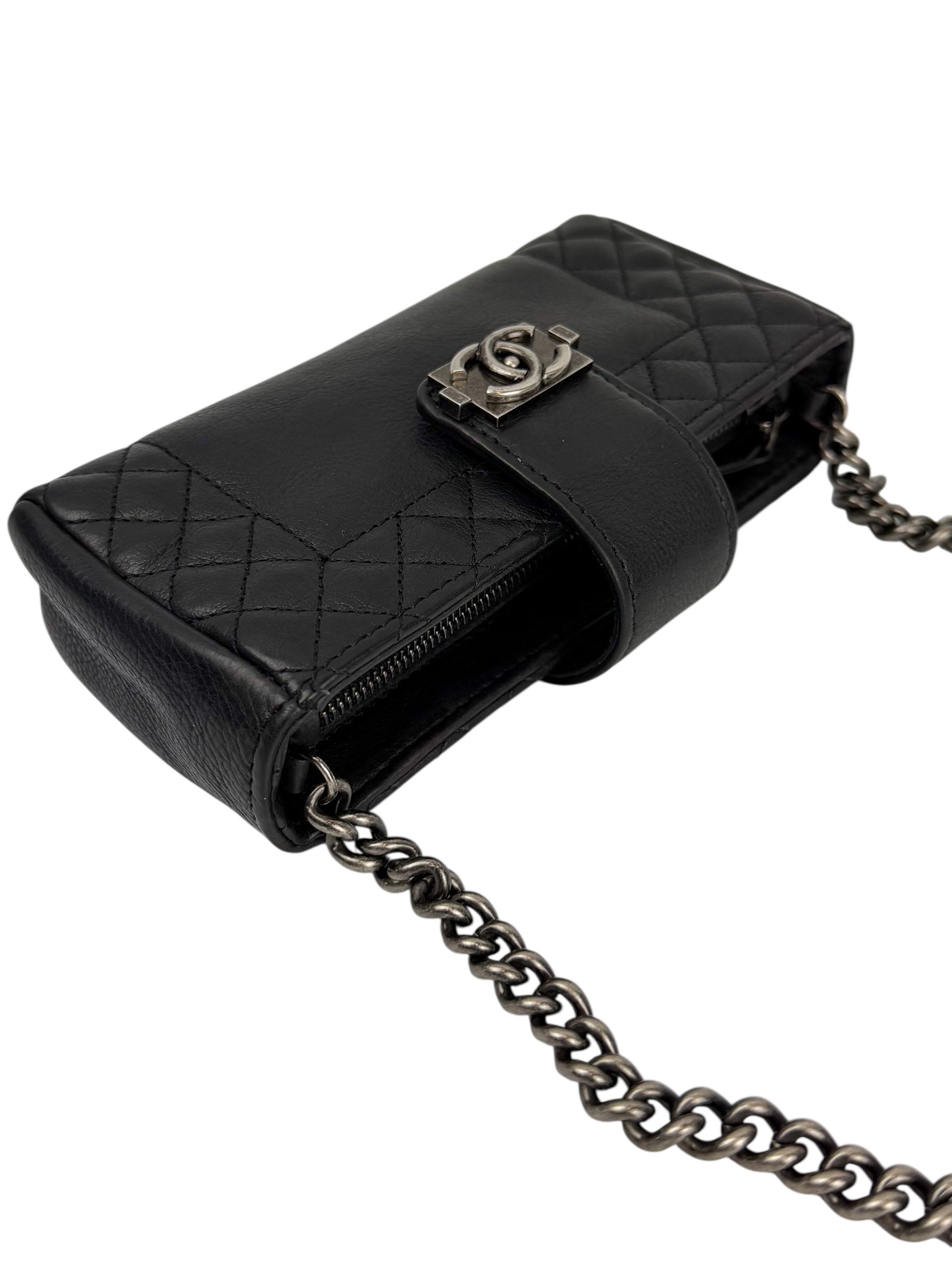 chanel-black-reverso-boy-mini-crossbody--7