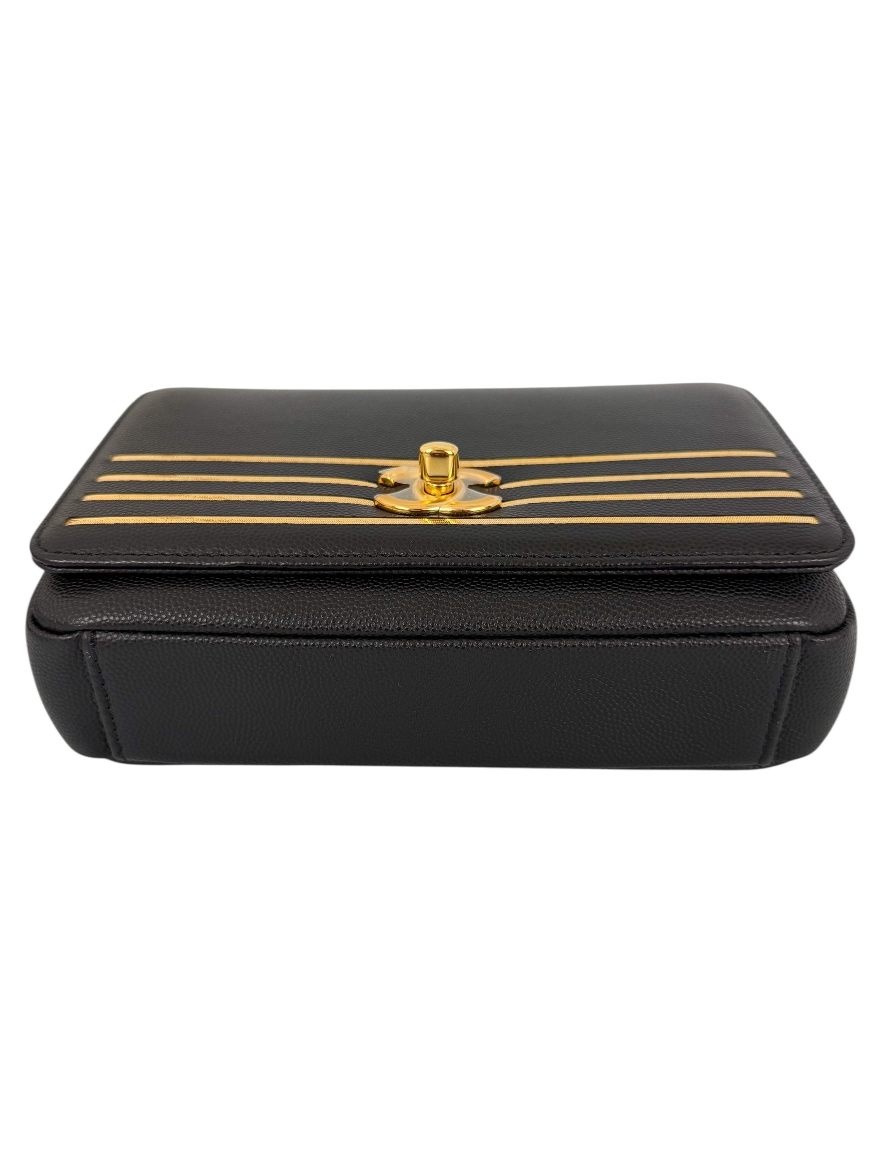 chanel-captain-black-caviar-belt-bag-4