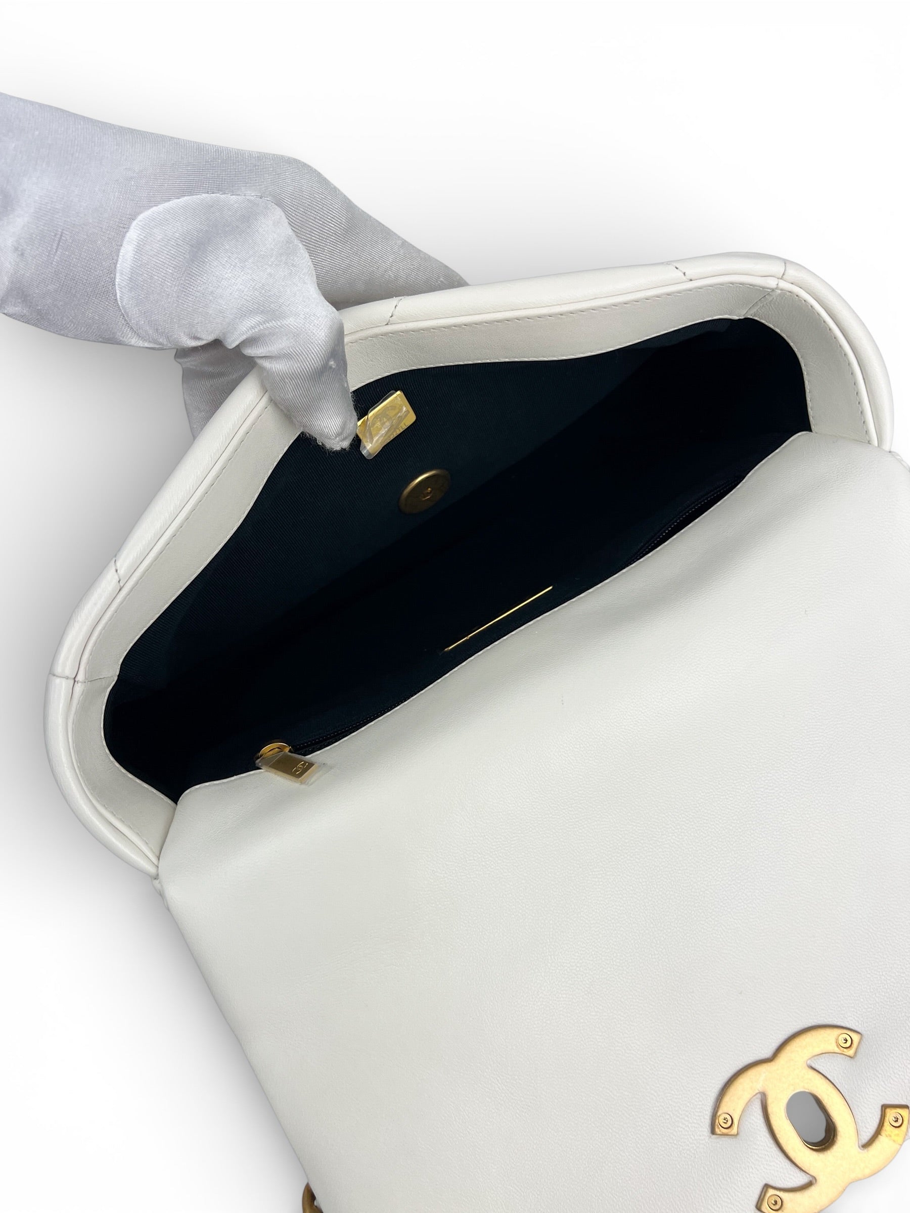 chanel-19-small-white-lambskin--full-set--10