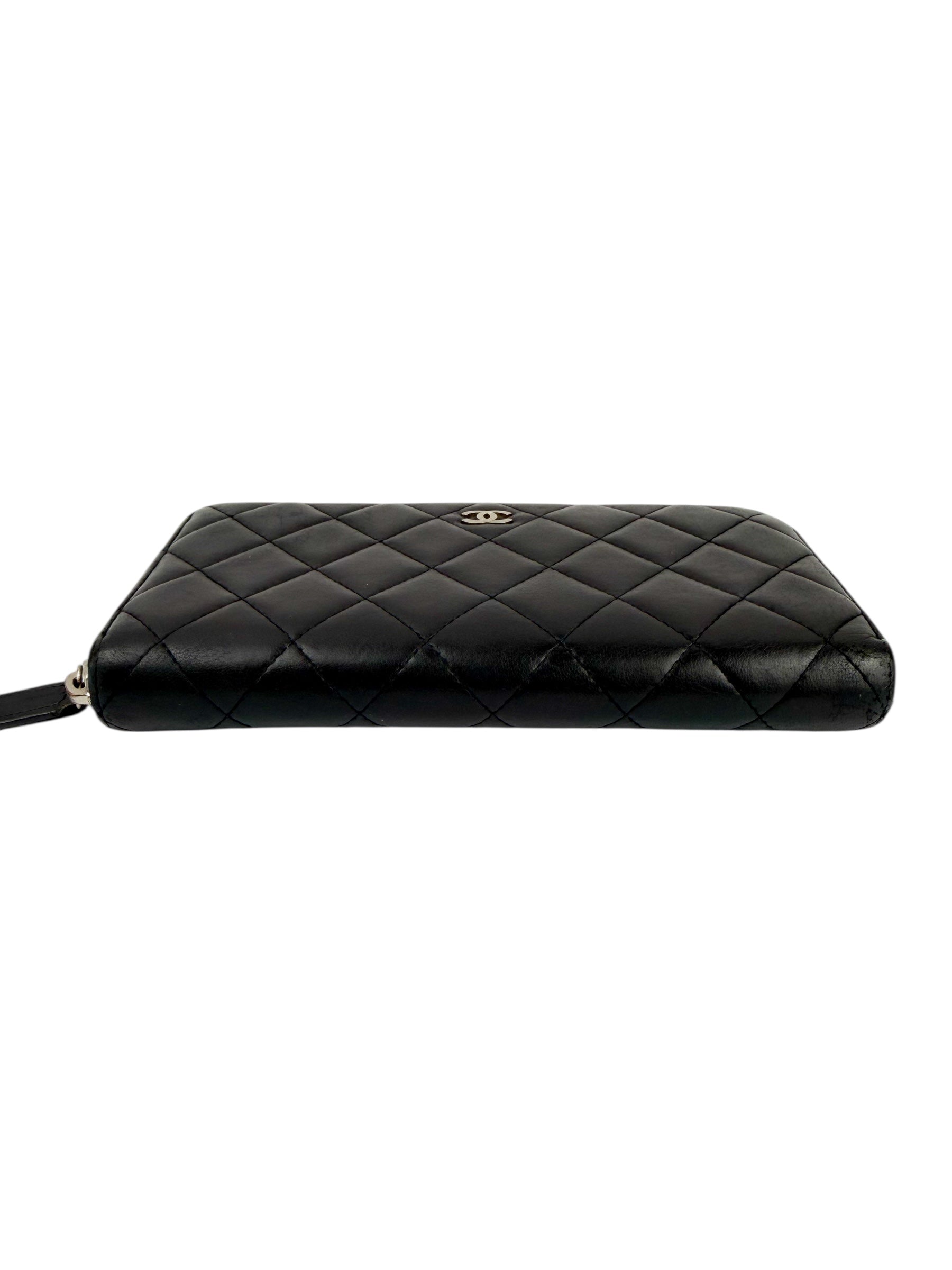 chanel-black-quilted-lambskin-long-wallet--5
