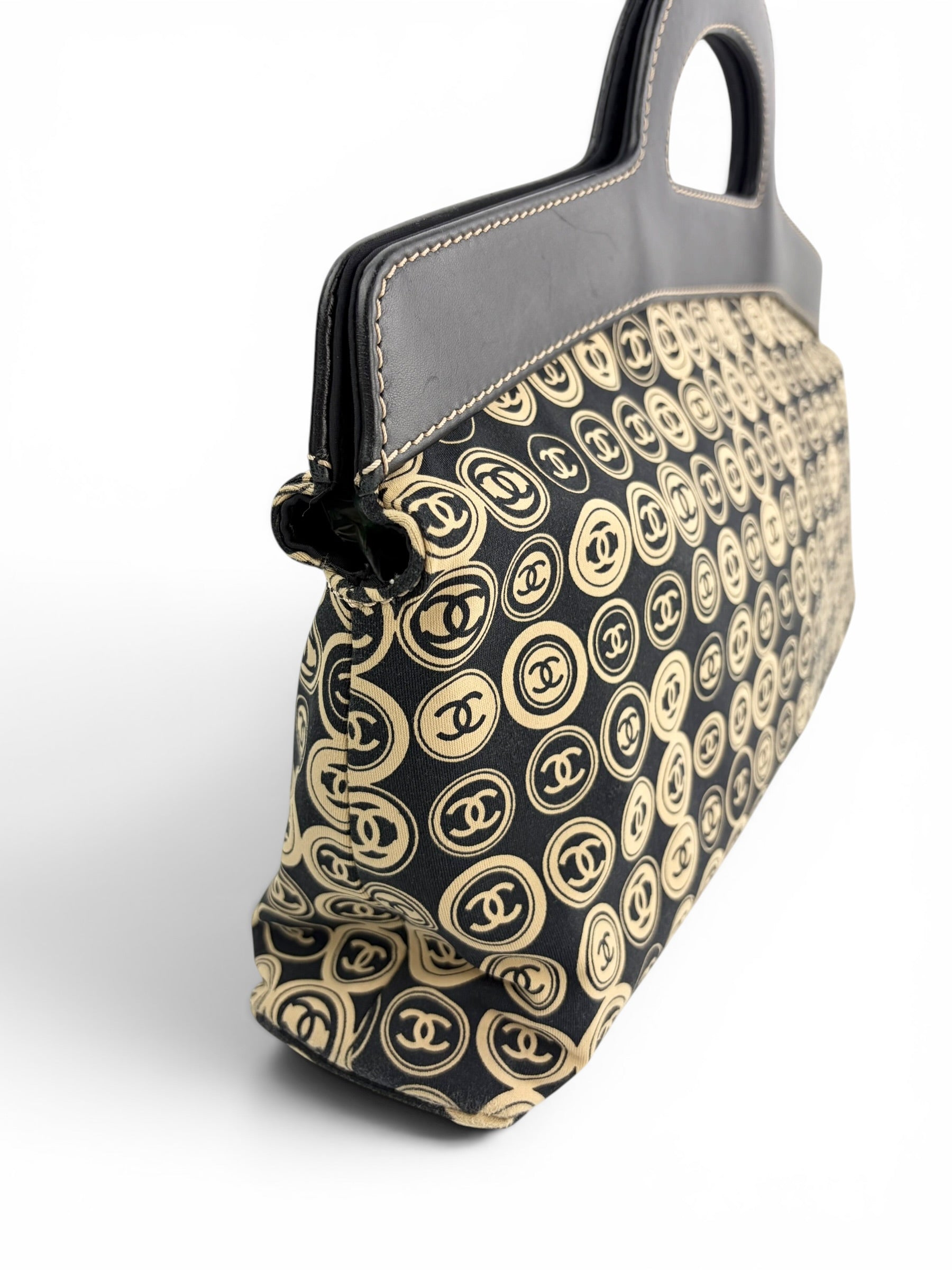 chanel-vintage-cc-motif-jersey-frame-bag-4