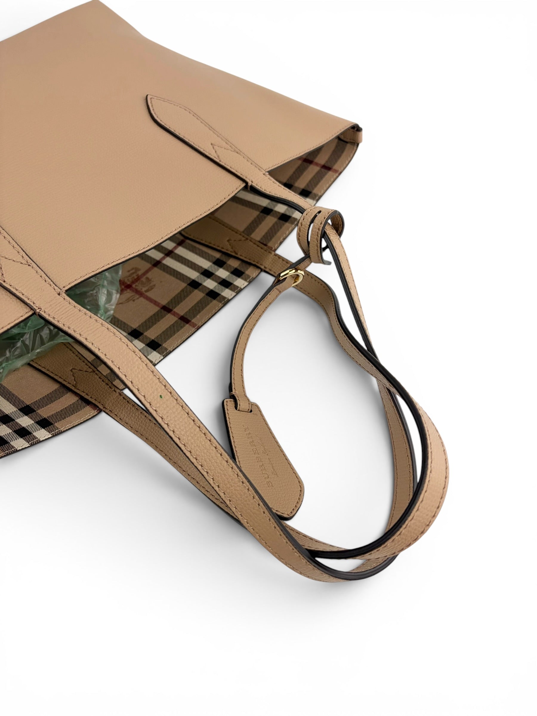 burberry-camel-leather---haymarket-check-reversible-tote-4