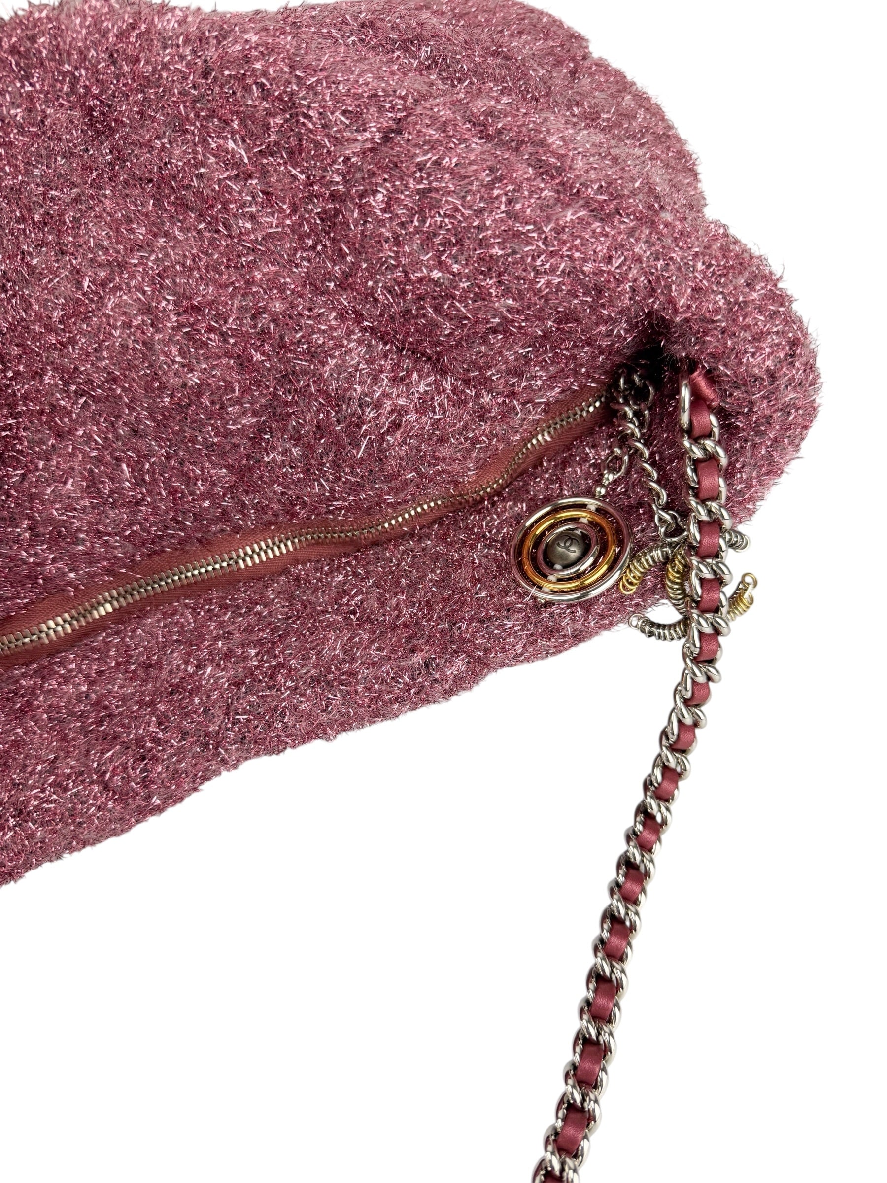 chanel-pink-knit-pluto-glitter-large-shopping-tote-9