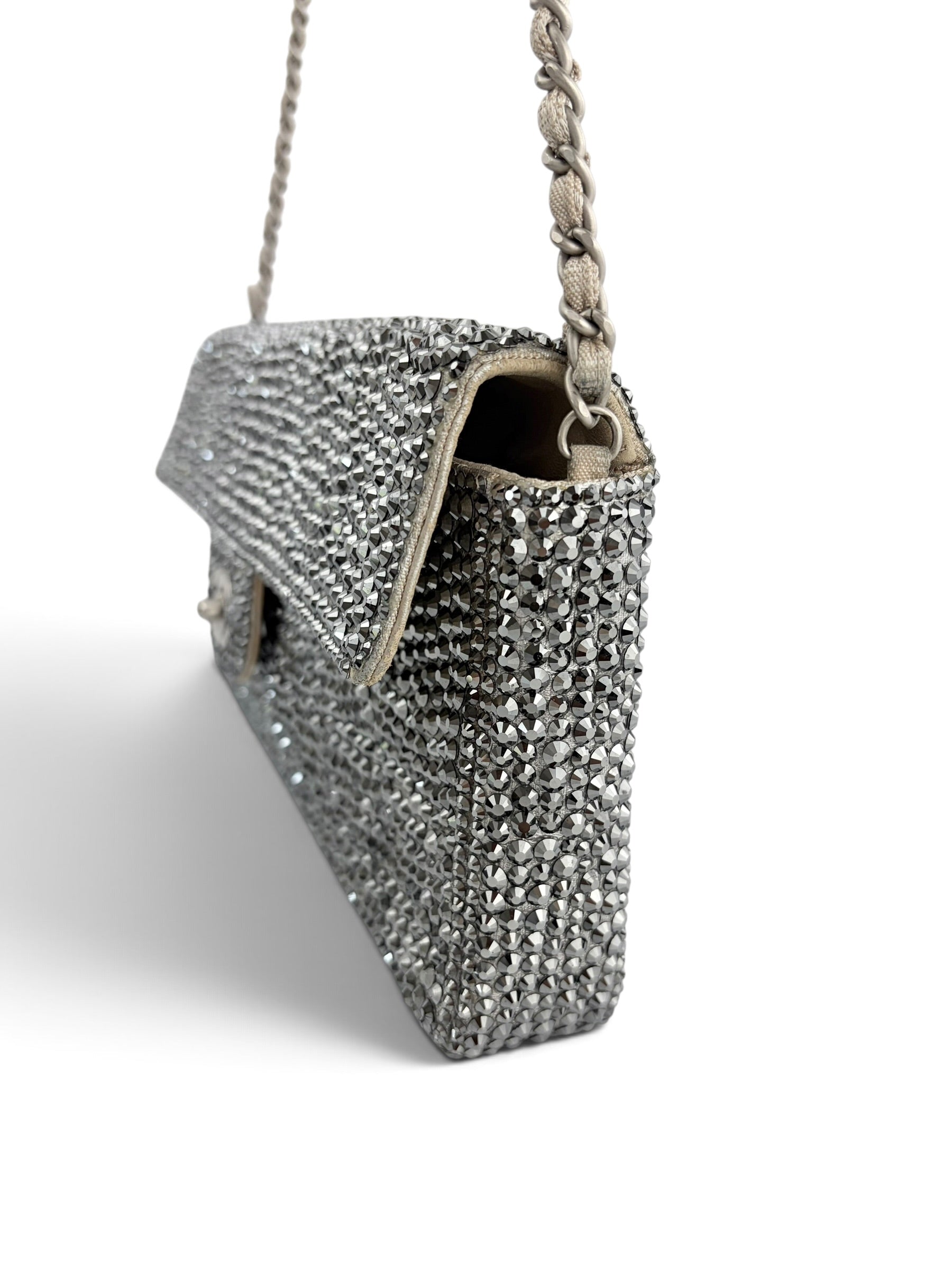 chanel-crystal-embellished-silver-flap-shoulder-bag-1