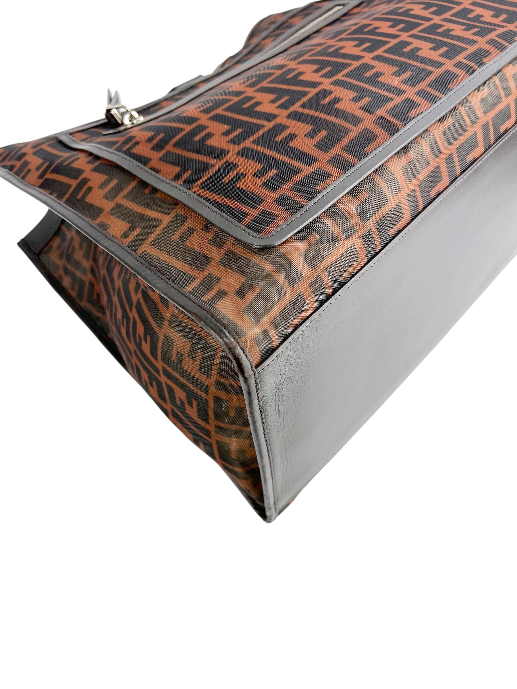 fendi-mesh-zucca-runaway-tote--8