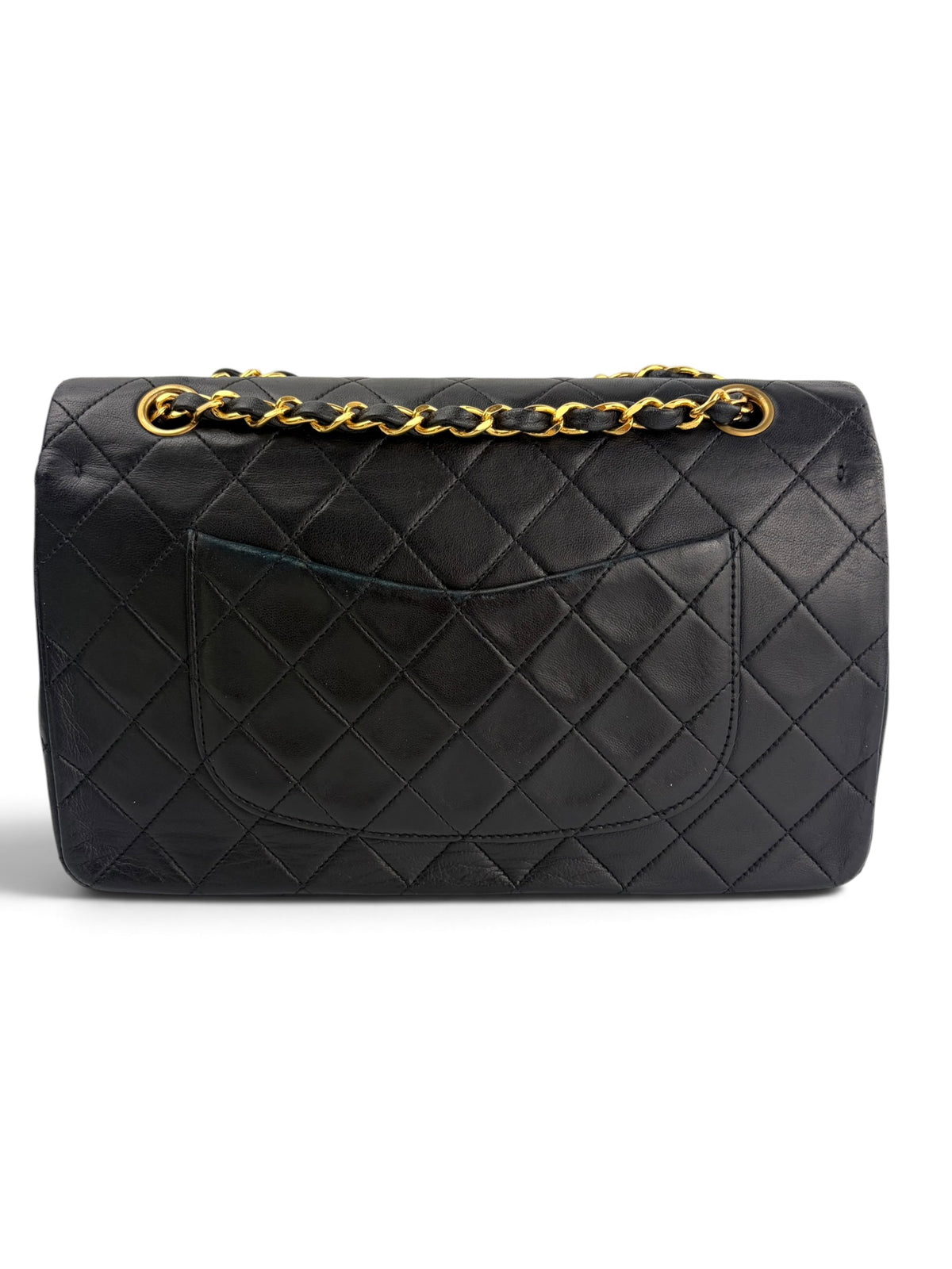 chanel-vintage-classic-medium-double-flap-2