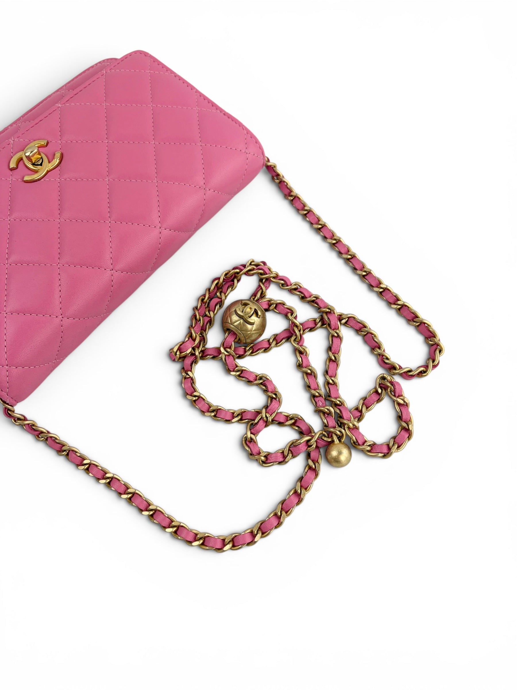 chanel-barbie-pink-lambskin-pearl-crush-woc--6