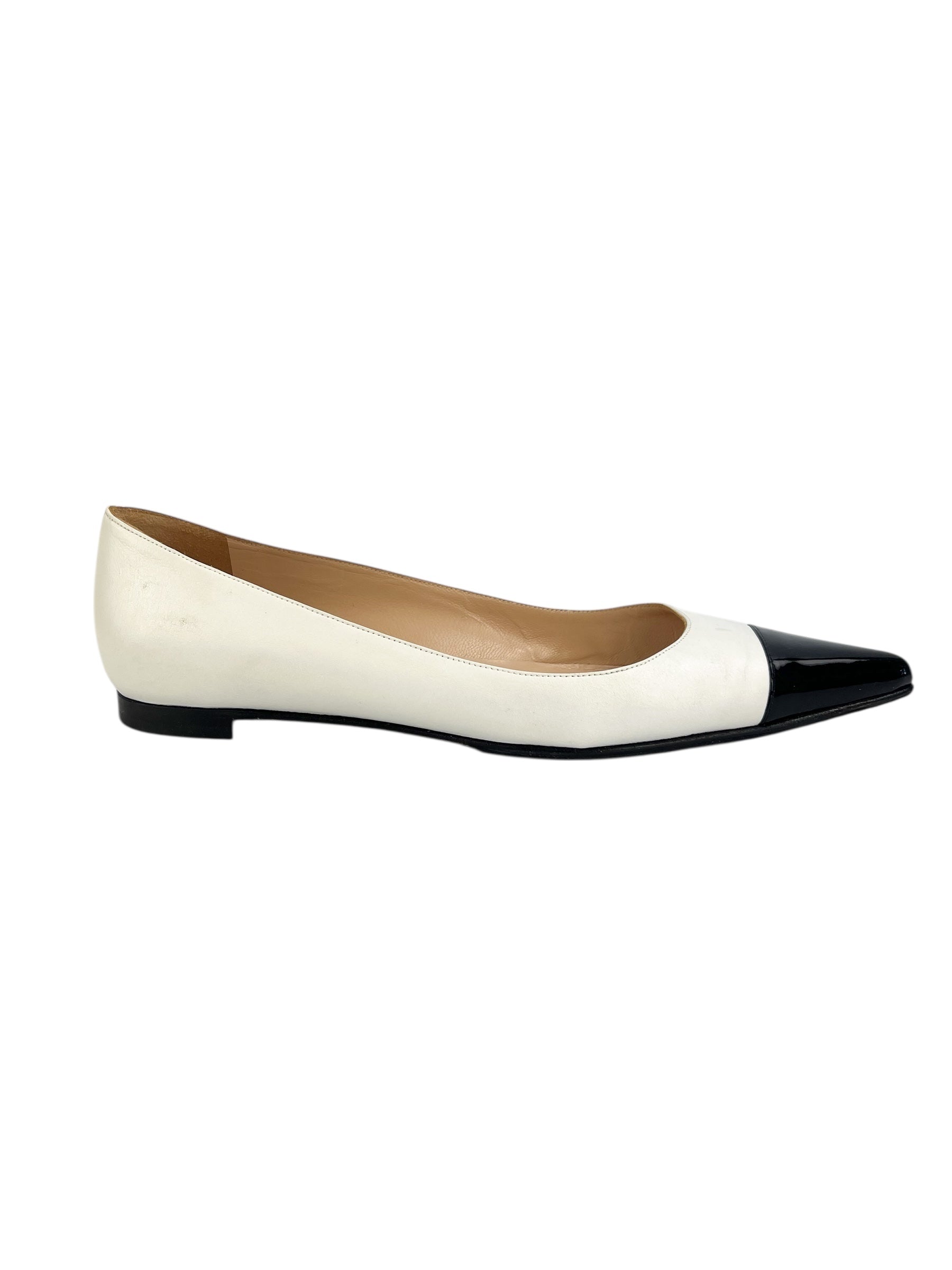 Manolo Blahnik Black & White Flats