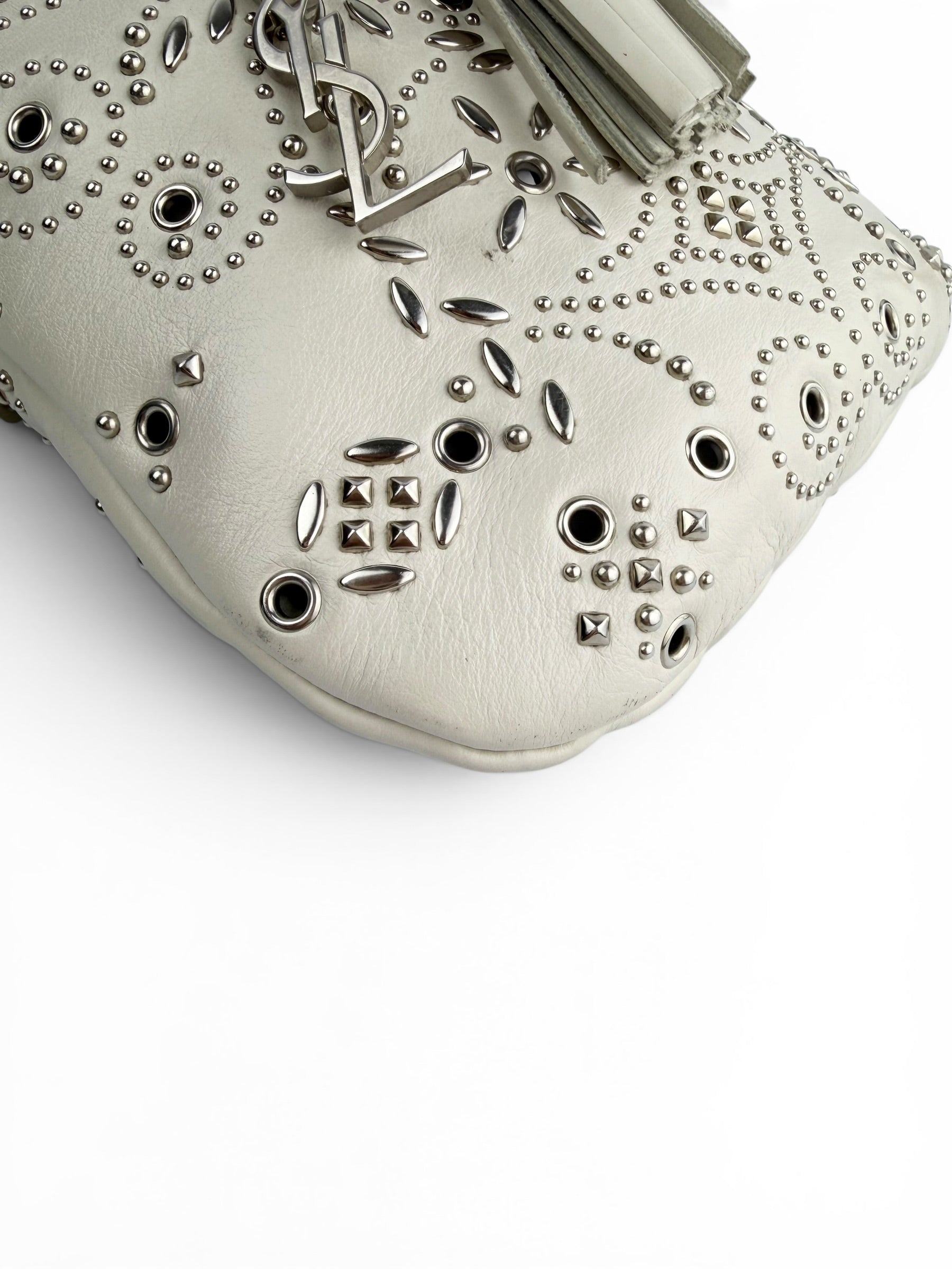saint-laurent-small-off-white-jen-studded-bucket-crossbody--6