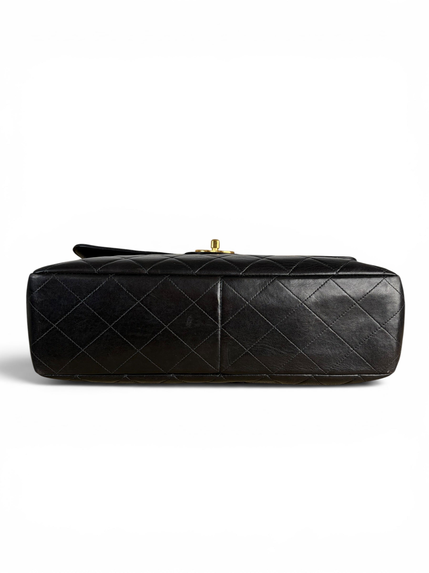 Chanel Vintage Black Lambskin Jumbo Classic