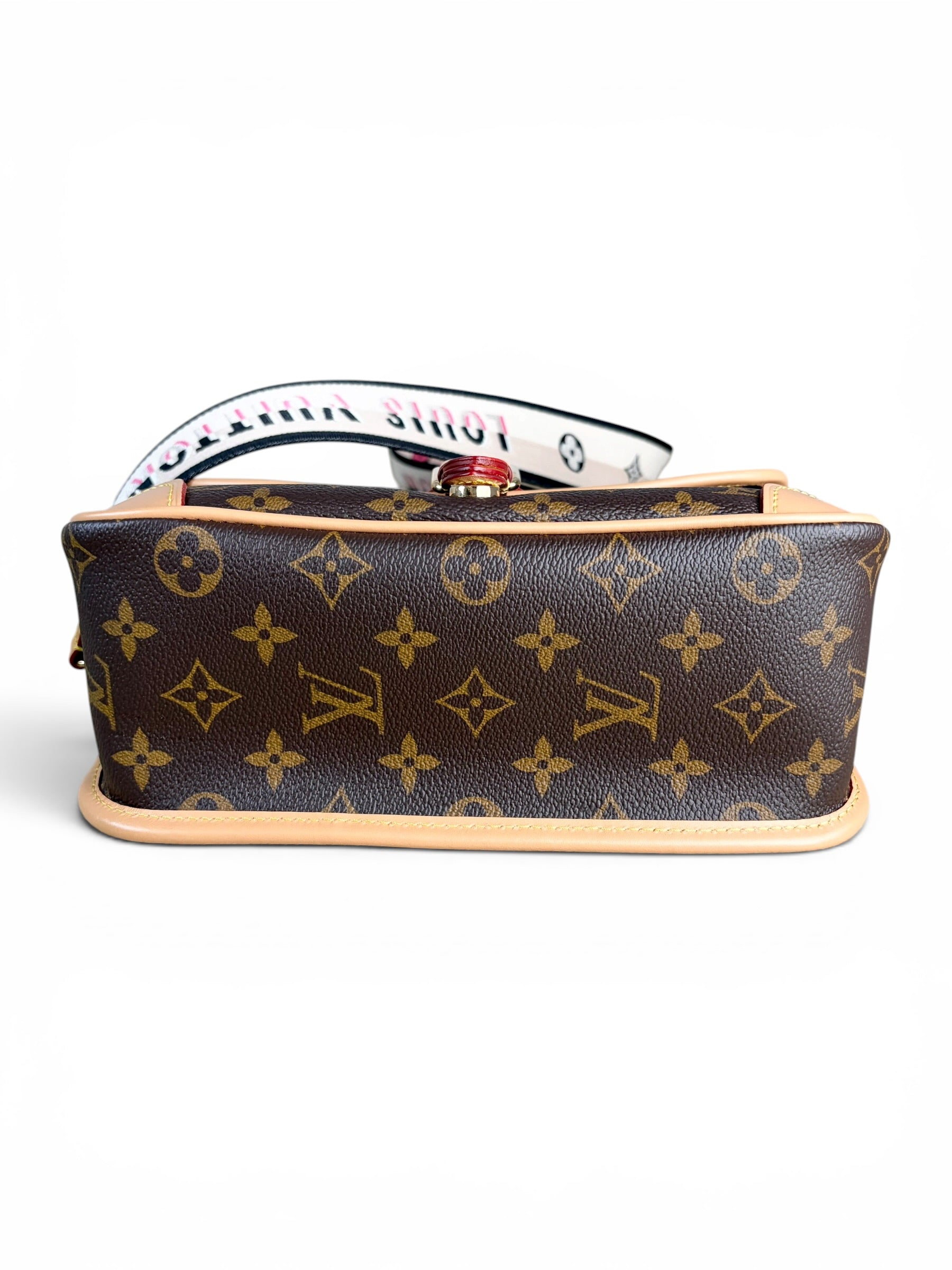 Louis Vuitton Monogram Canvas Diane NM