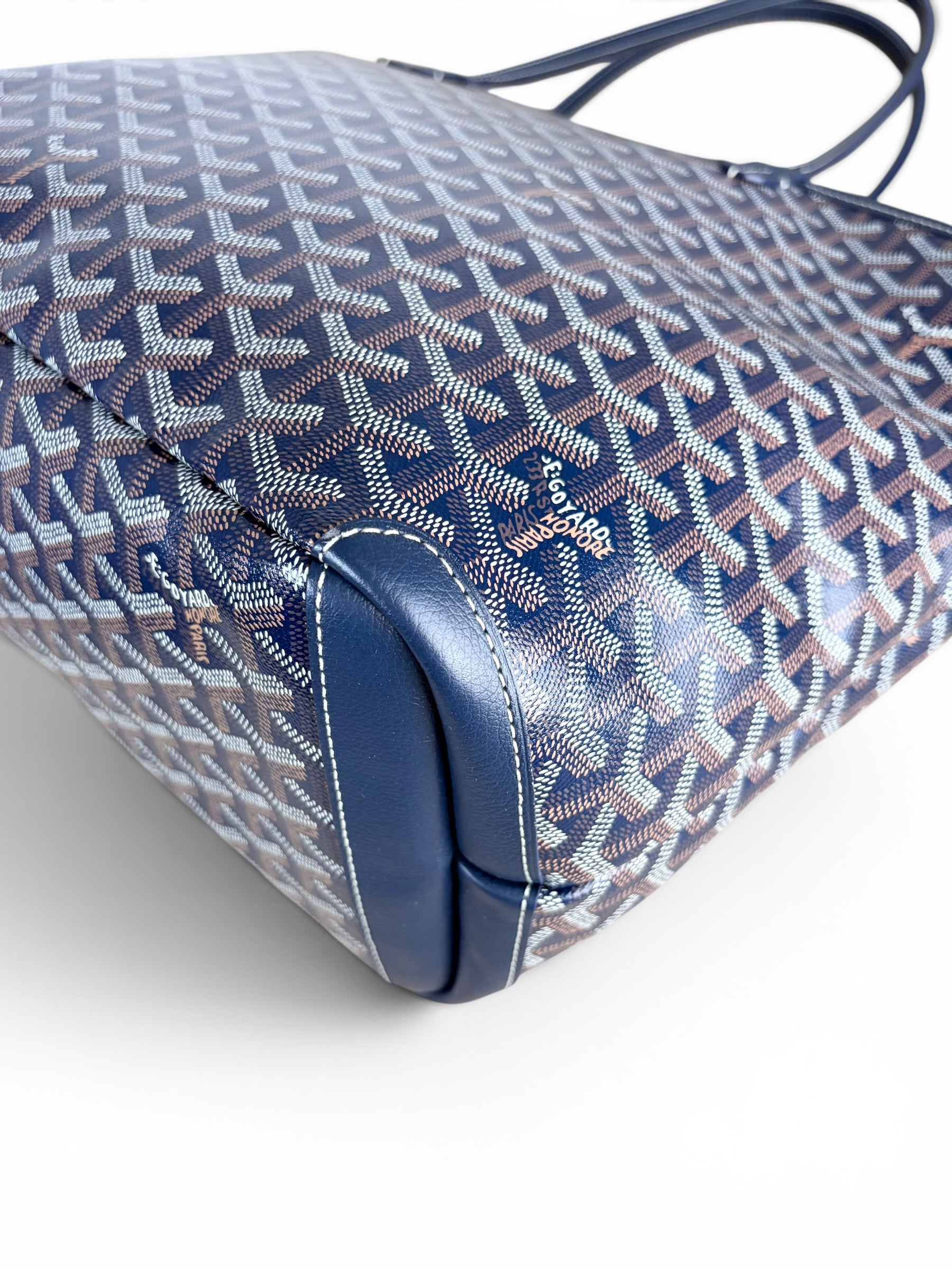 Goyard Navy Goyardine Canvas Artois MM