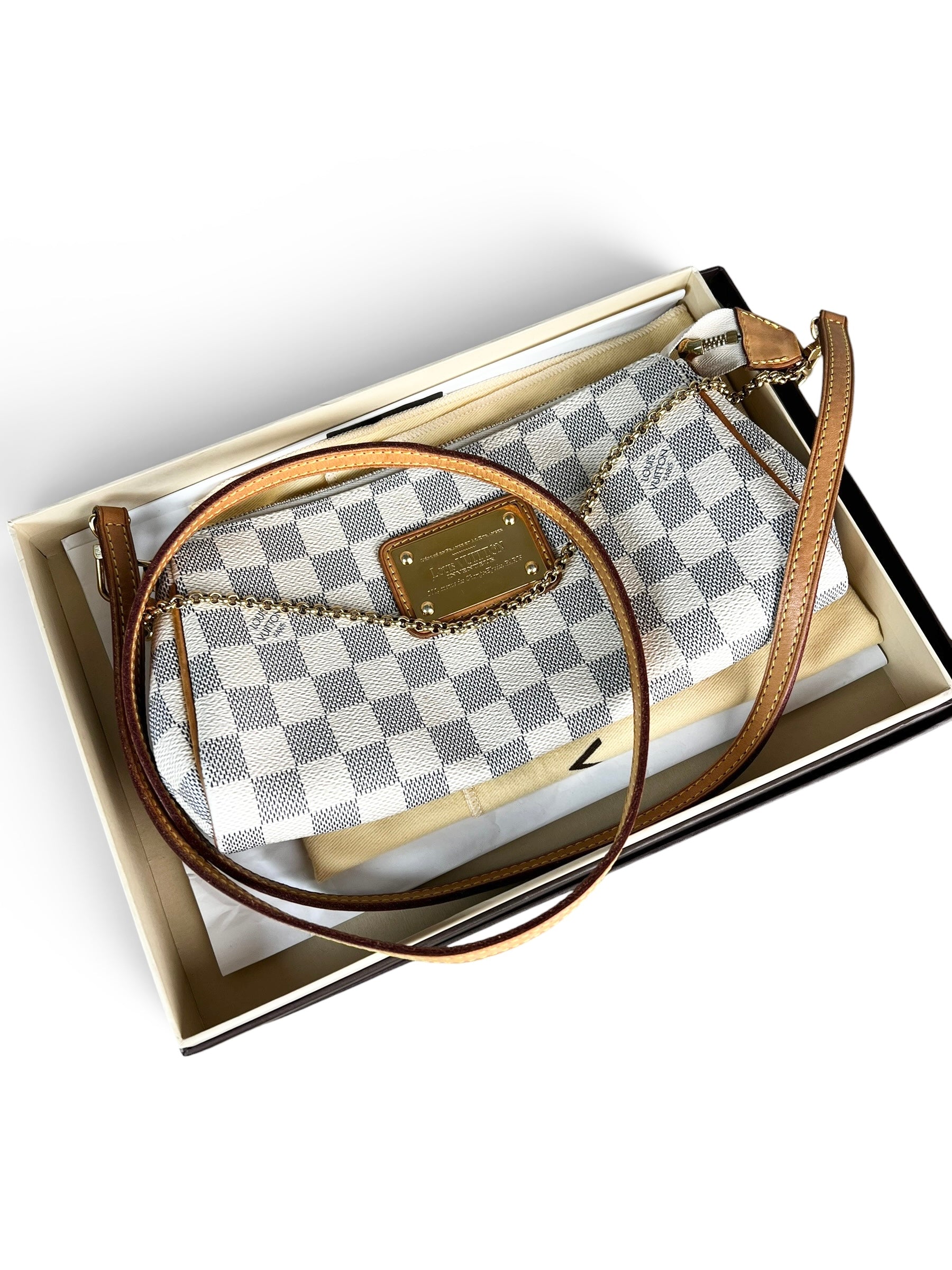 Louis Vuitton Damier Azur Eva Pochette