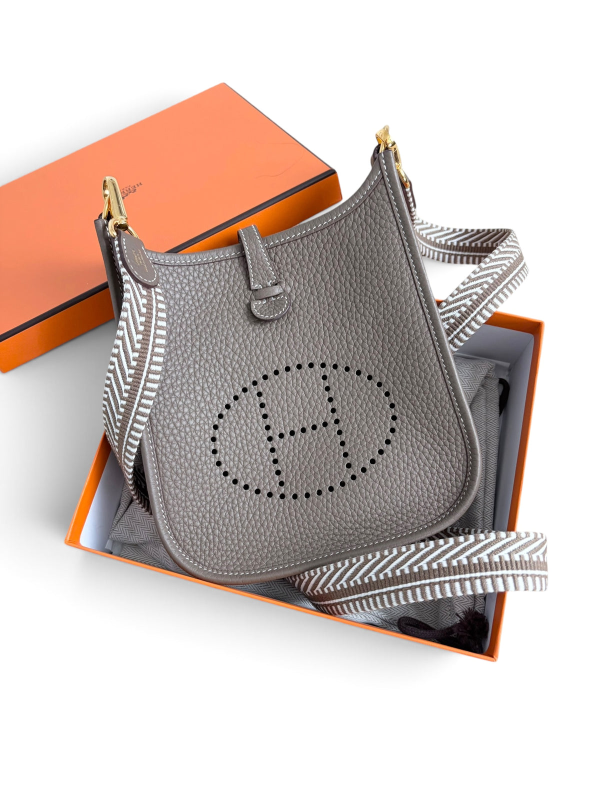 Hermes Etoupe Gris Pale Clemence Amazone Mini Evelyne 16 TPM