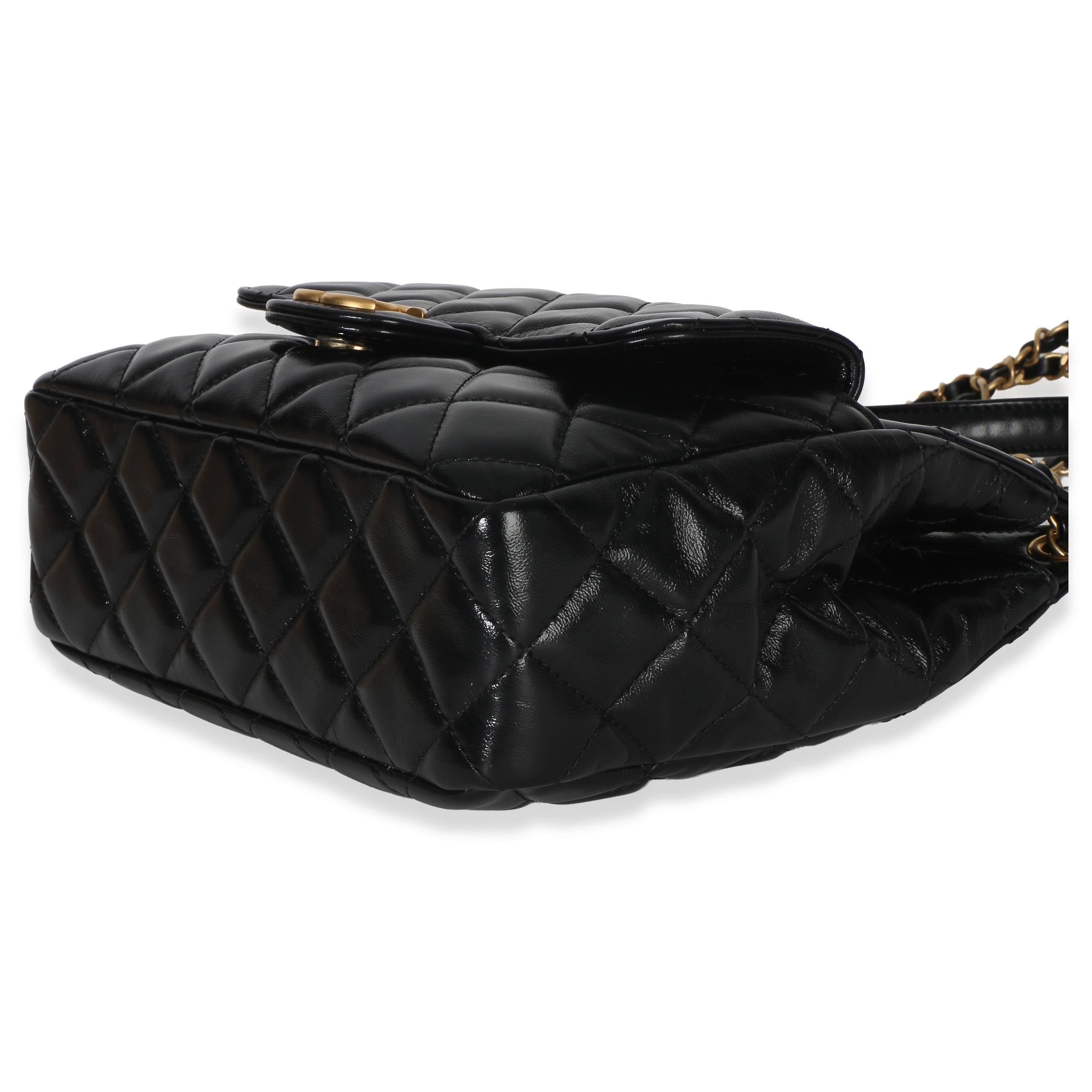Chanel Black Quilted Shiny Crumpled Calfskin Small Wavy CC Hobo Handbag clasp