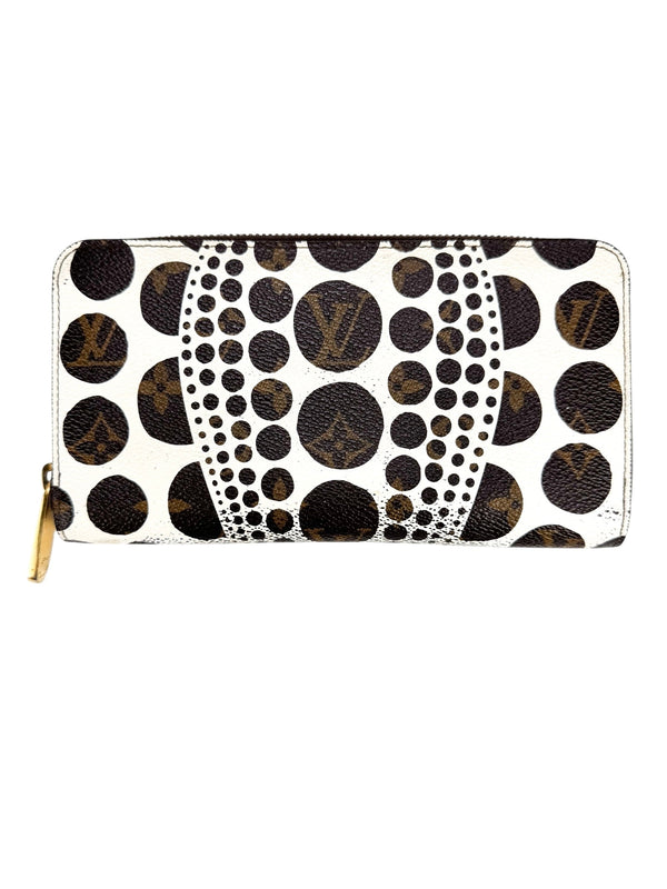 Louis Vuitton White Pumpkin Dots Coated Canvas Zippy Wallet