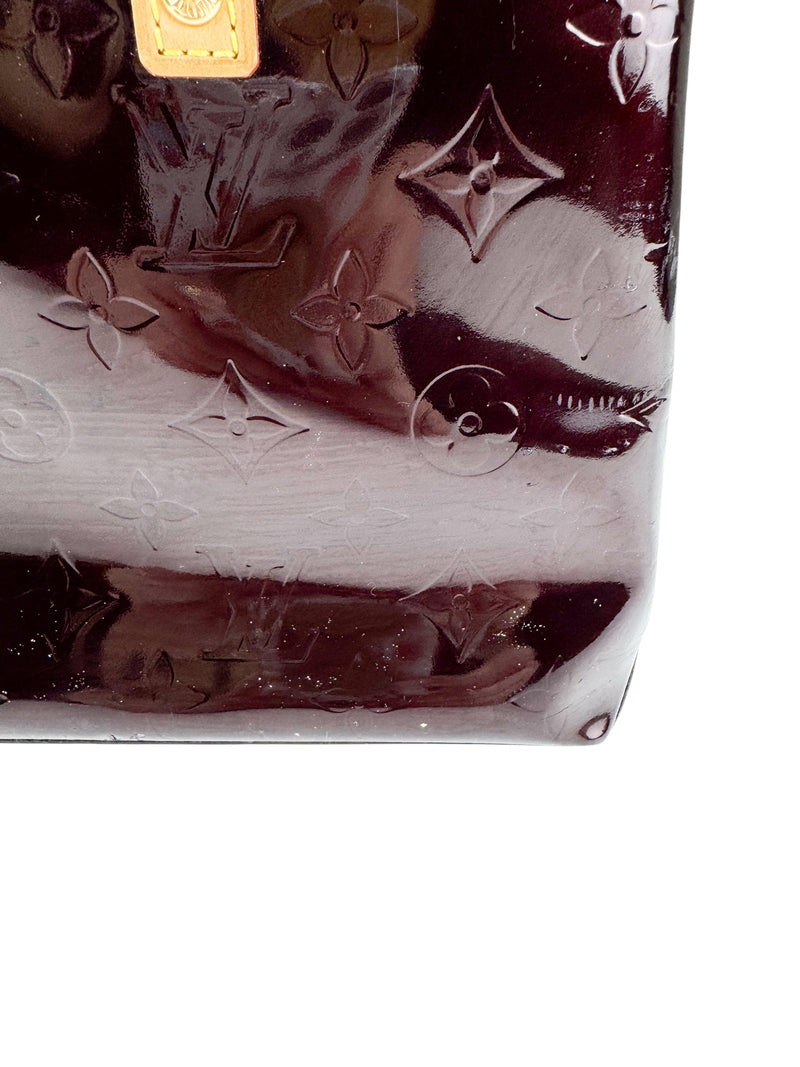 Louis Vuitton Amarante Vernis Leather Reade