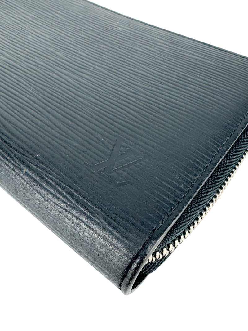 Louis Vuitton Black Epi Leather Zippy Organizer