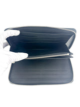 Louis Vuitton Black Epi Leather Zippy Organizer