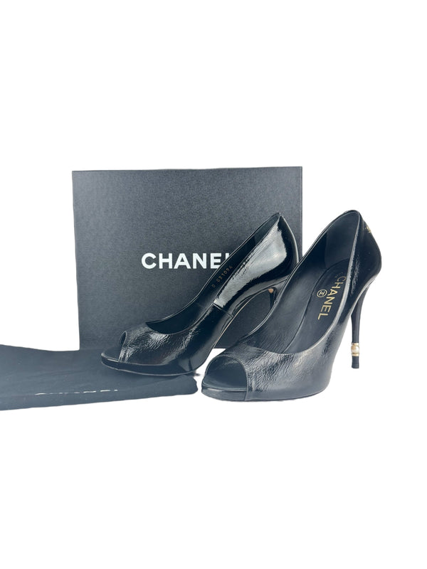 Chanel Black Goatskin 16S Interlocking CC Logo Open Pump 38 (FULL SET)