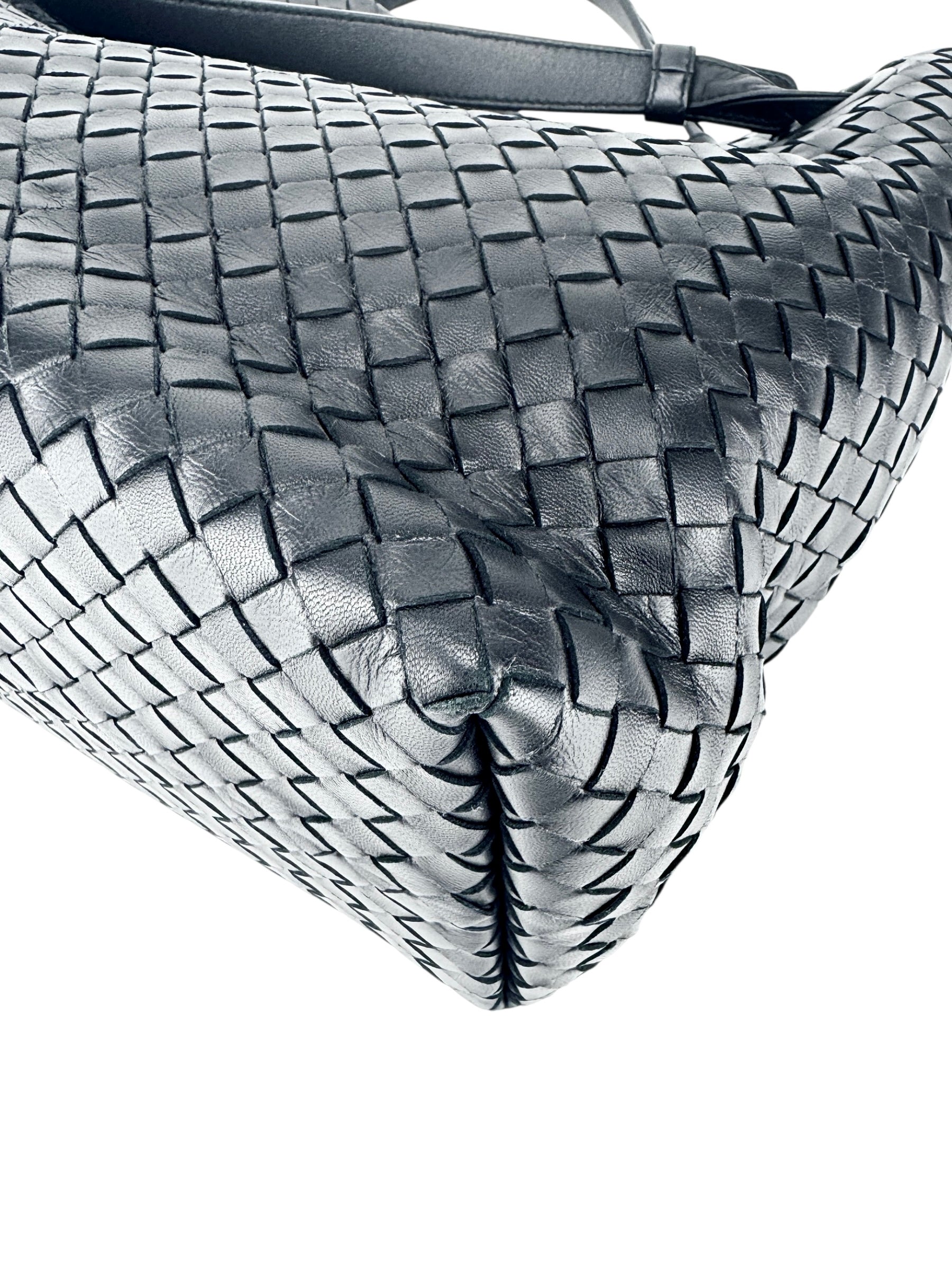 Bottega Veneta Black Leather Intrecciato Garda Tote Bag Medium